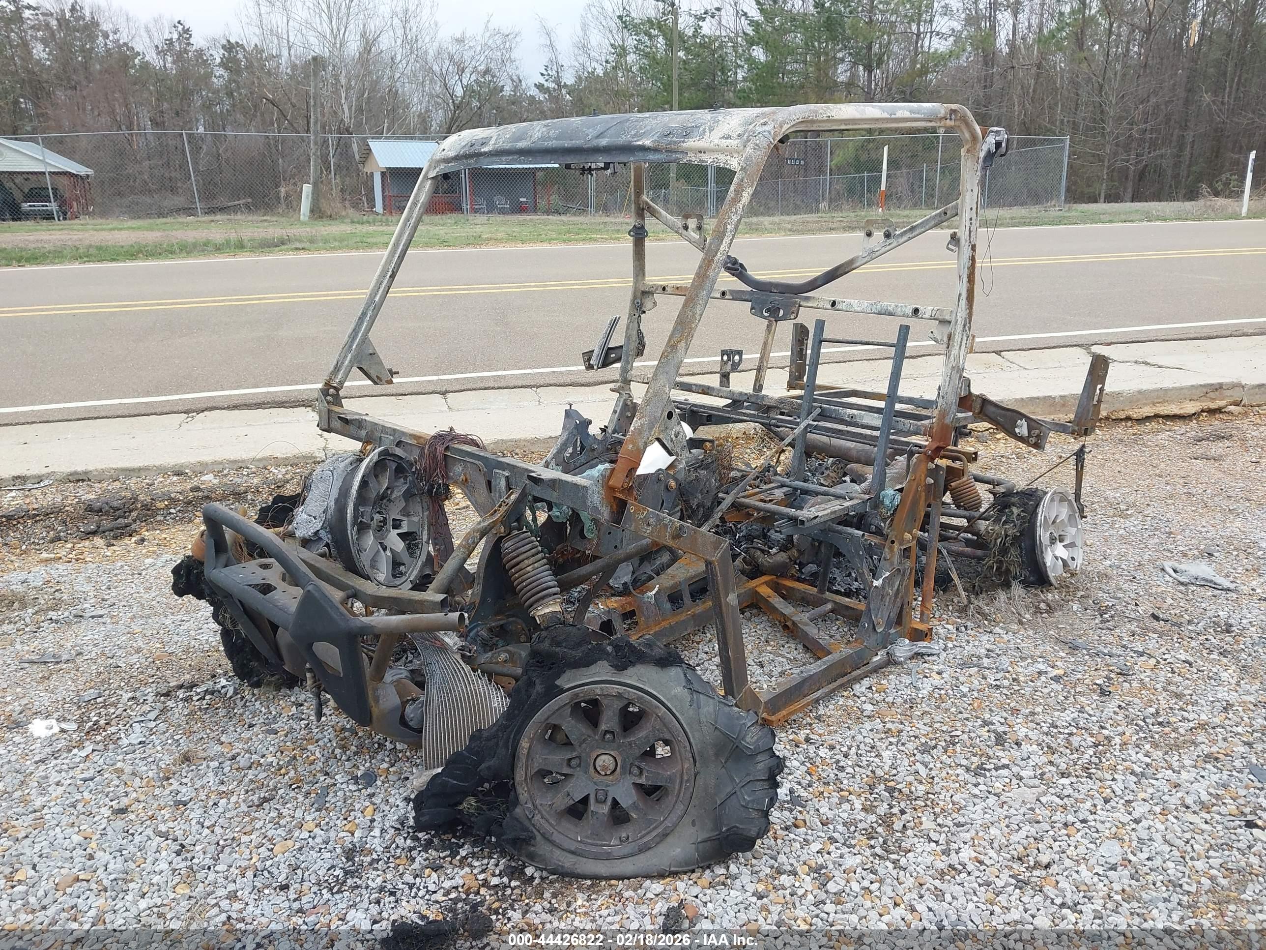 CAN-AM DEFENDER image 2