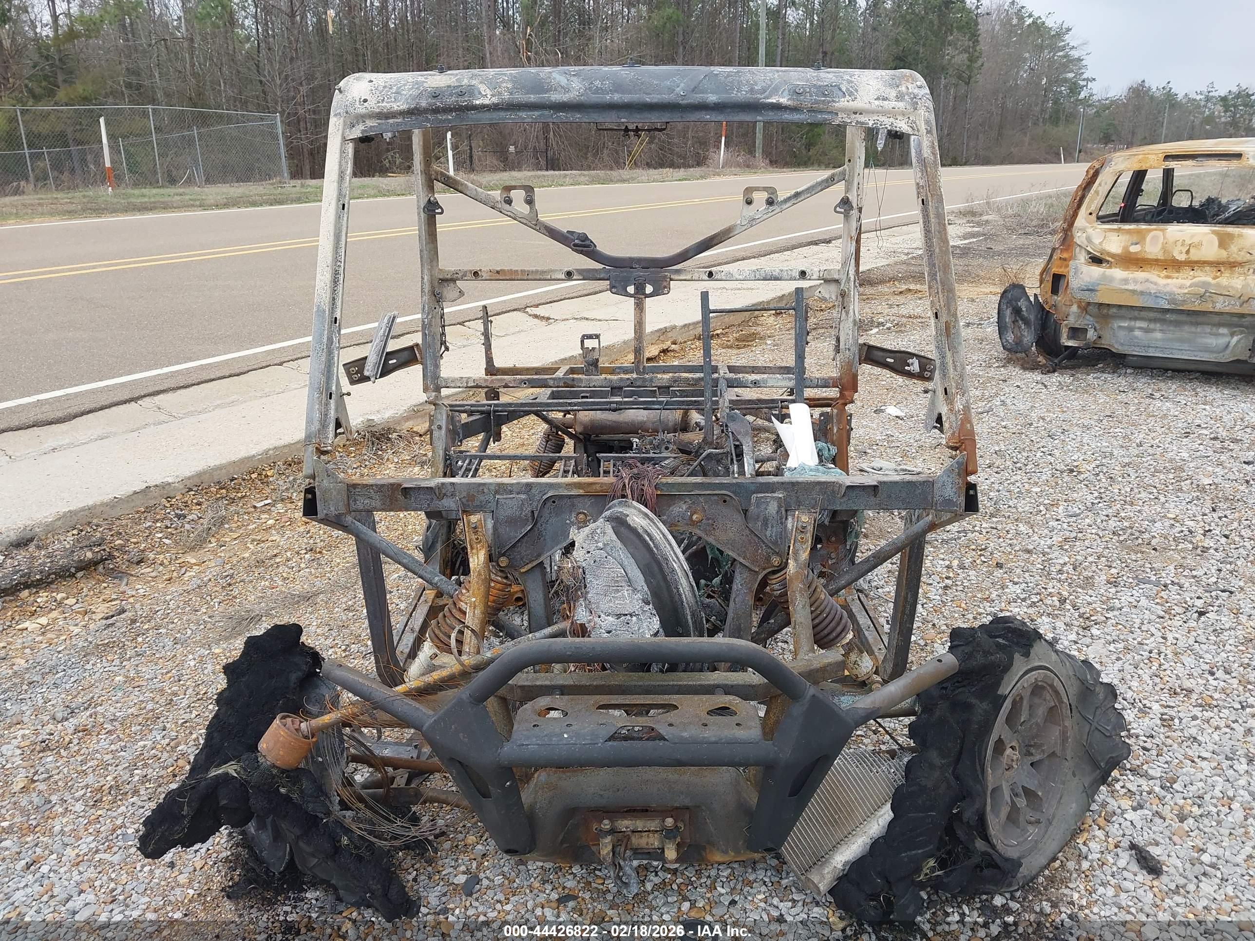 CAN-AM DEFENDER image 5