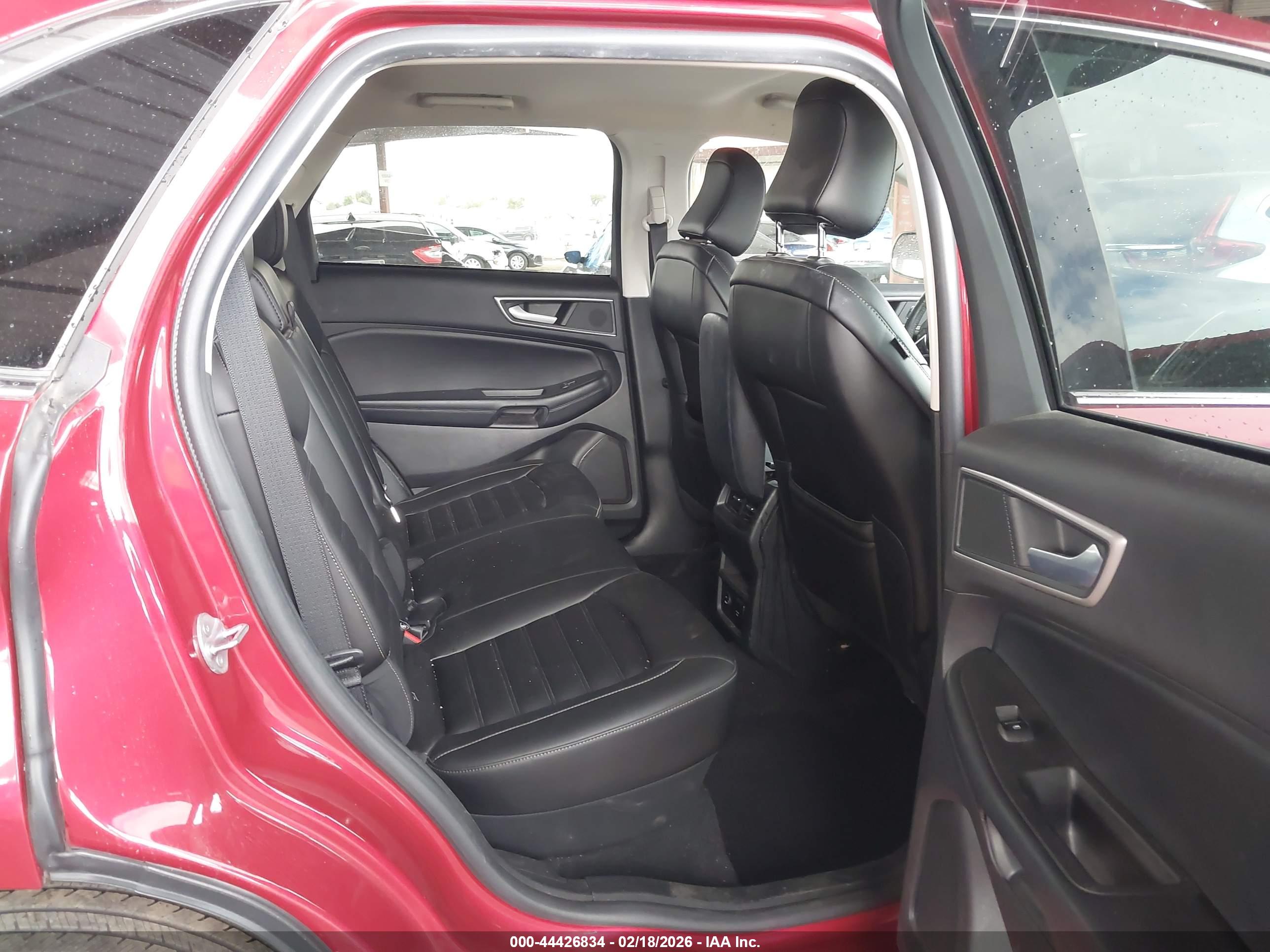 FORD EDGE image 8