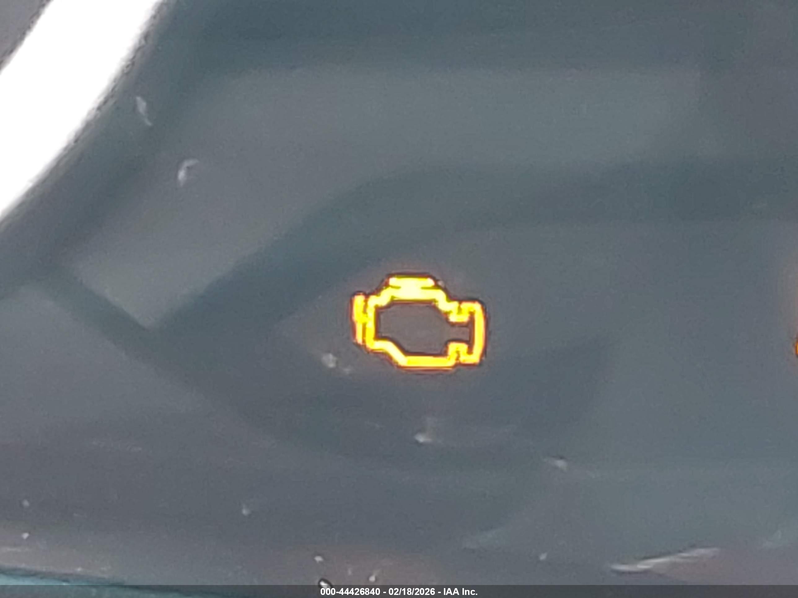 FORD EXPLORER image 6