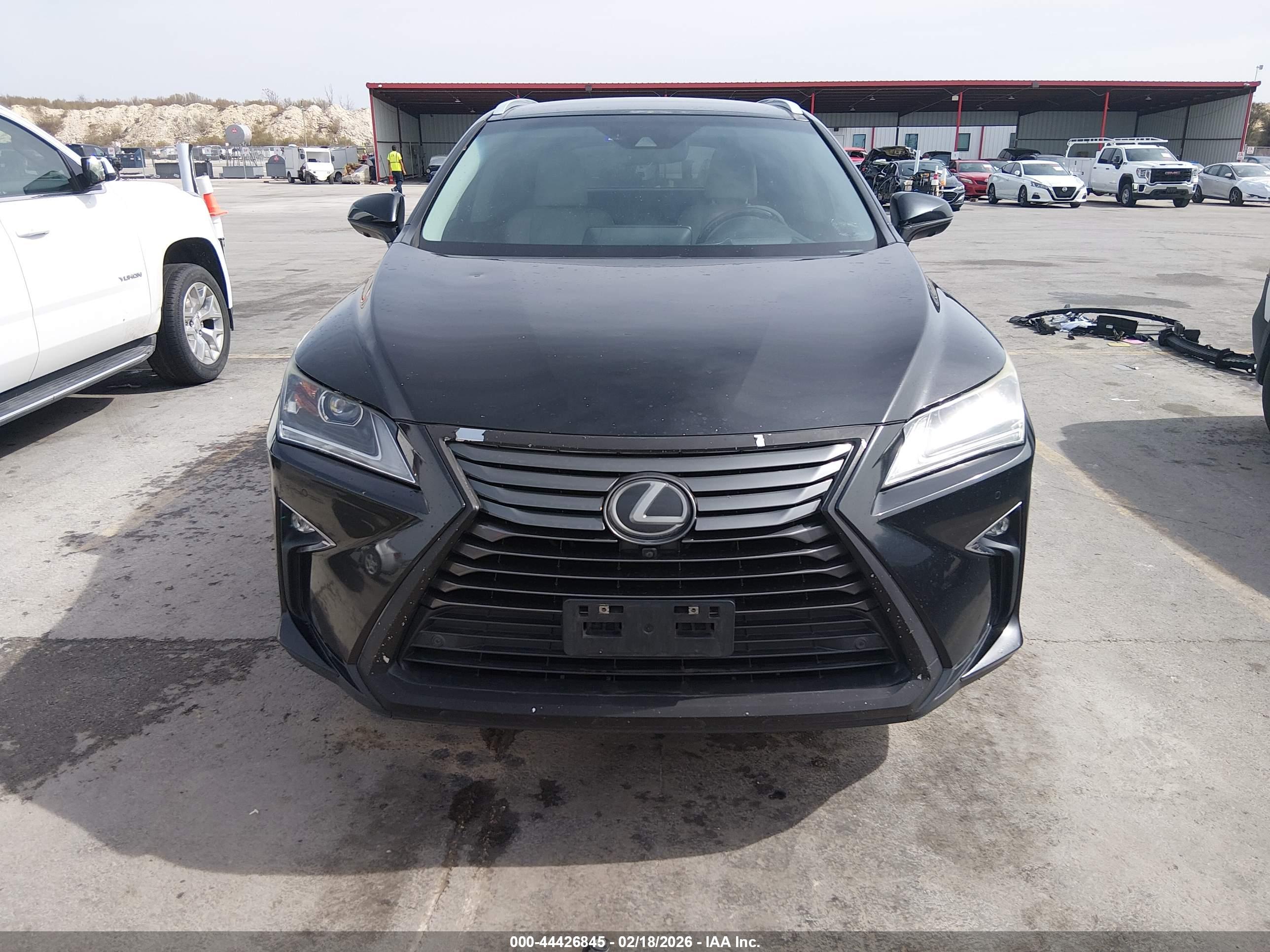LEXUS RX image 6
