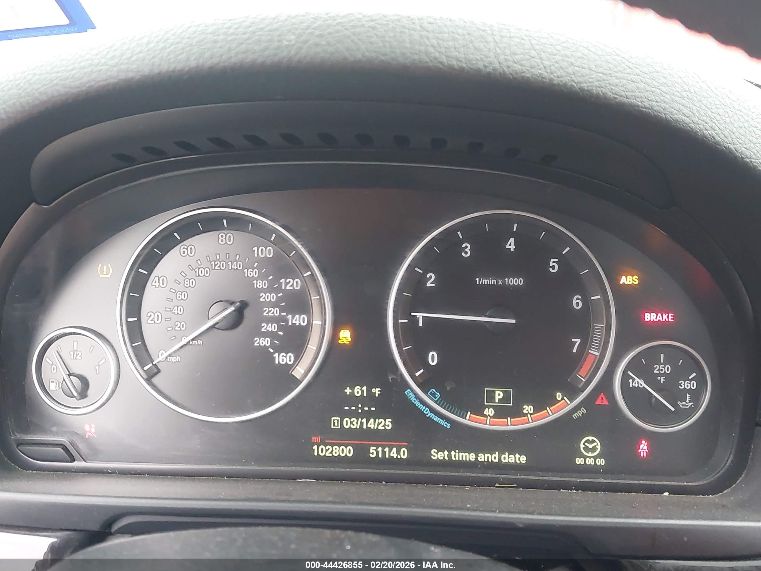 BMW 528I image 7