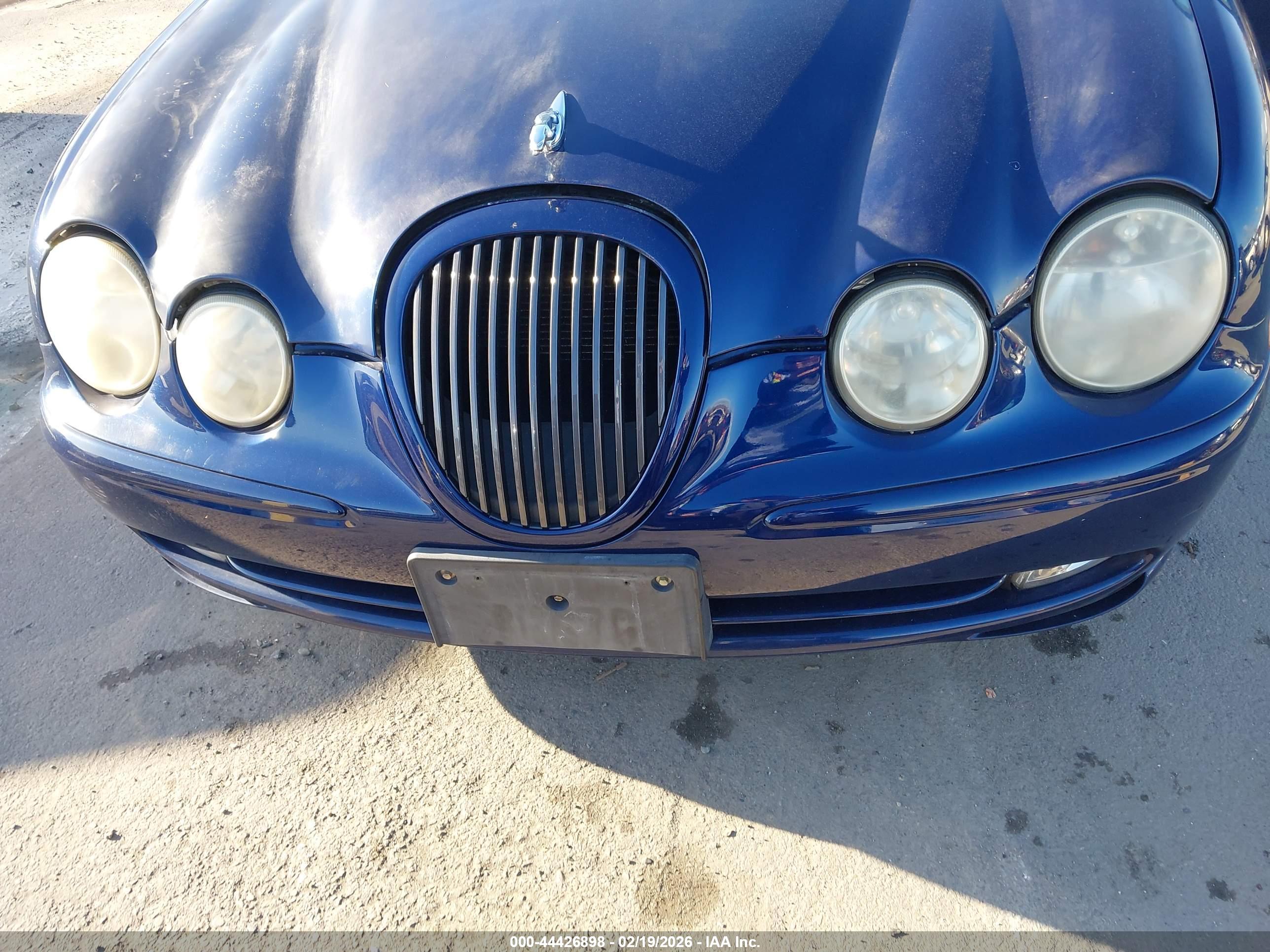 JAGUAR S-TYPE image 6