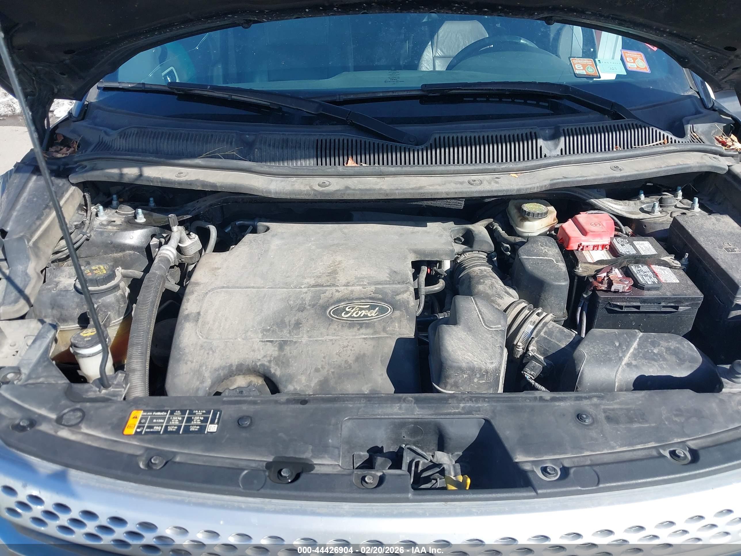 FORD EXPLORER image 10