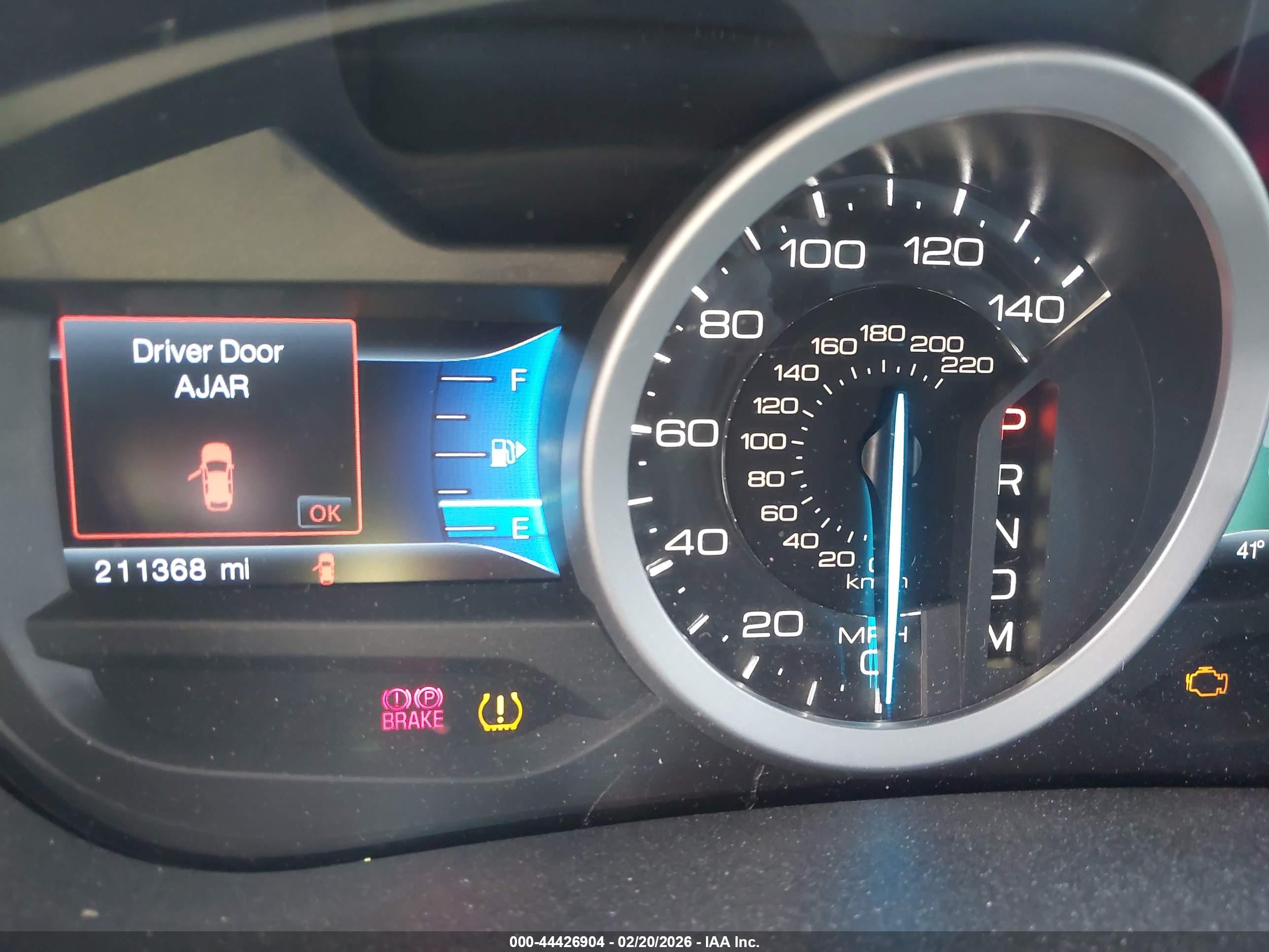 FORD EXPLORER image 7