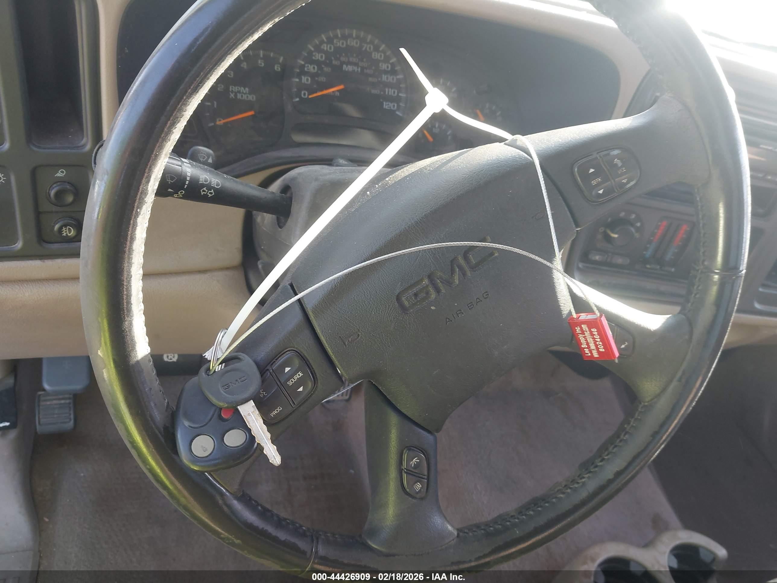 GMC SIERRA image 11
