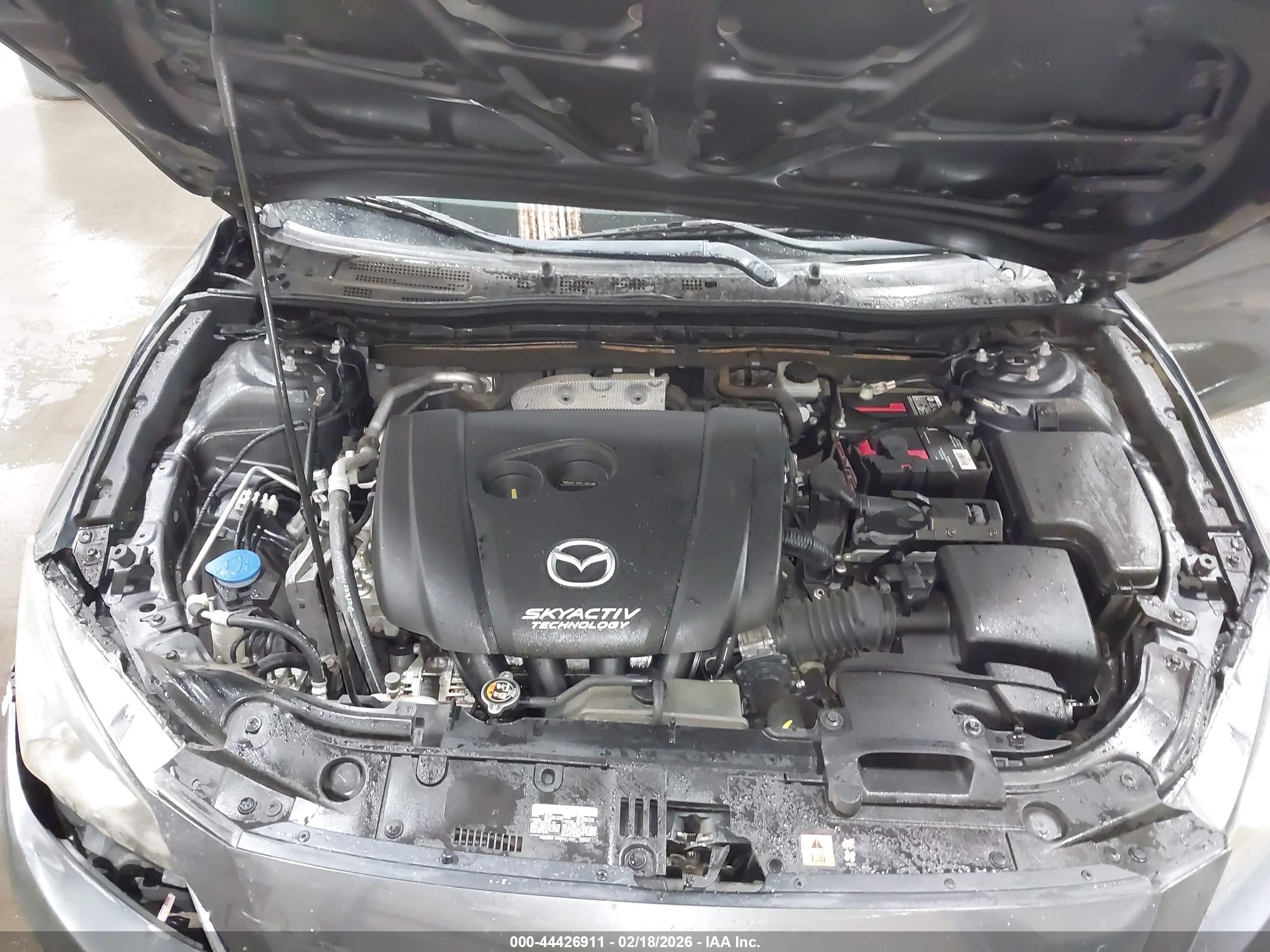 MAZDA MAZDA3 image 10