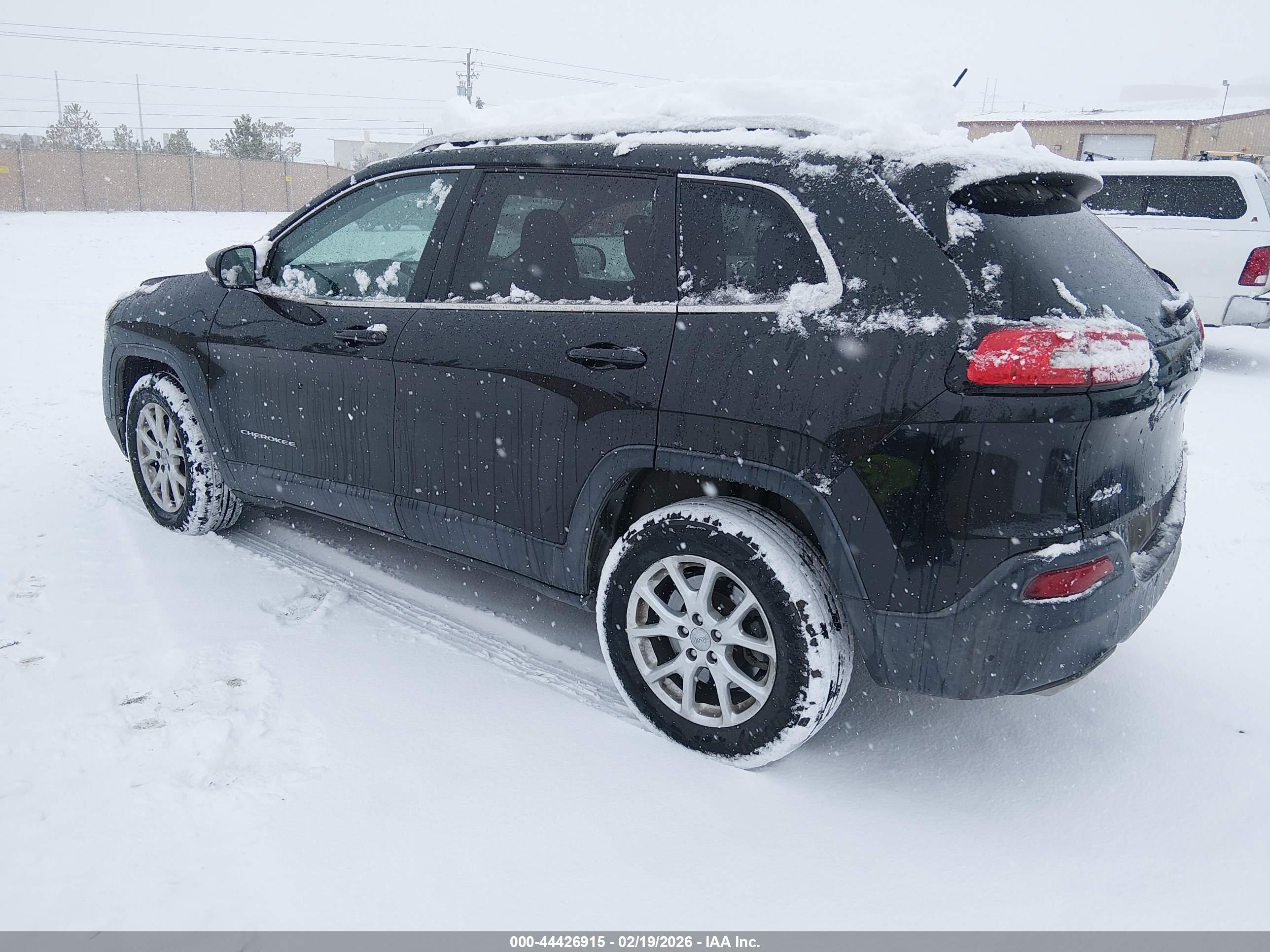 JEEP CHEROKEE image 3
