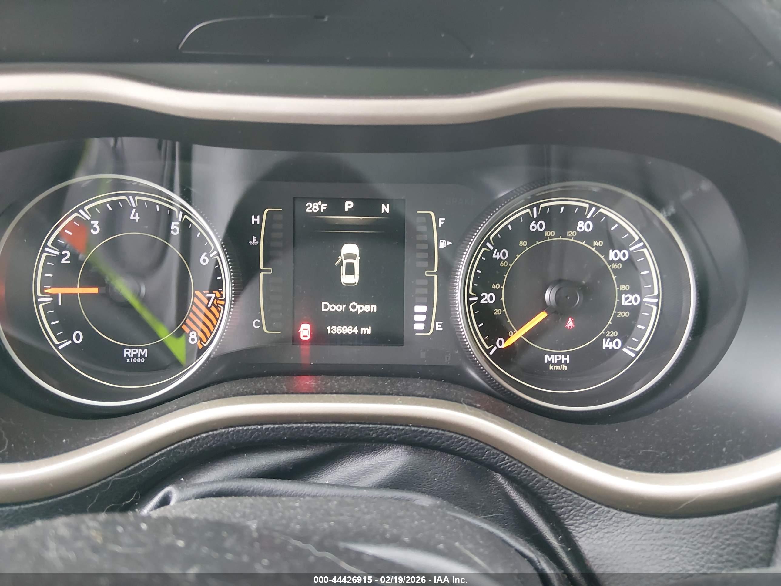JEEP CHEROKEE image 7