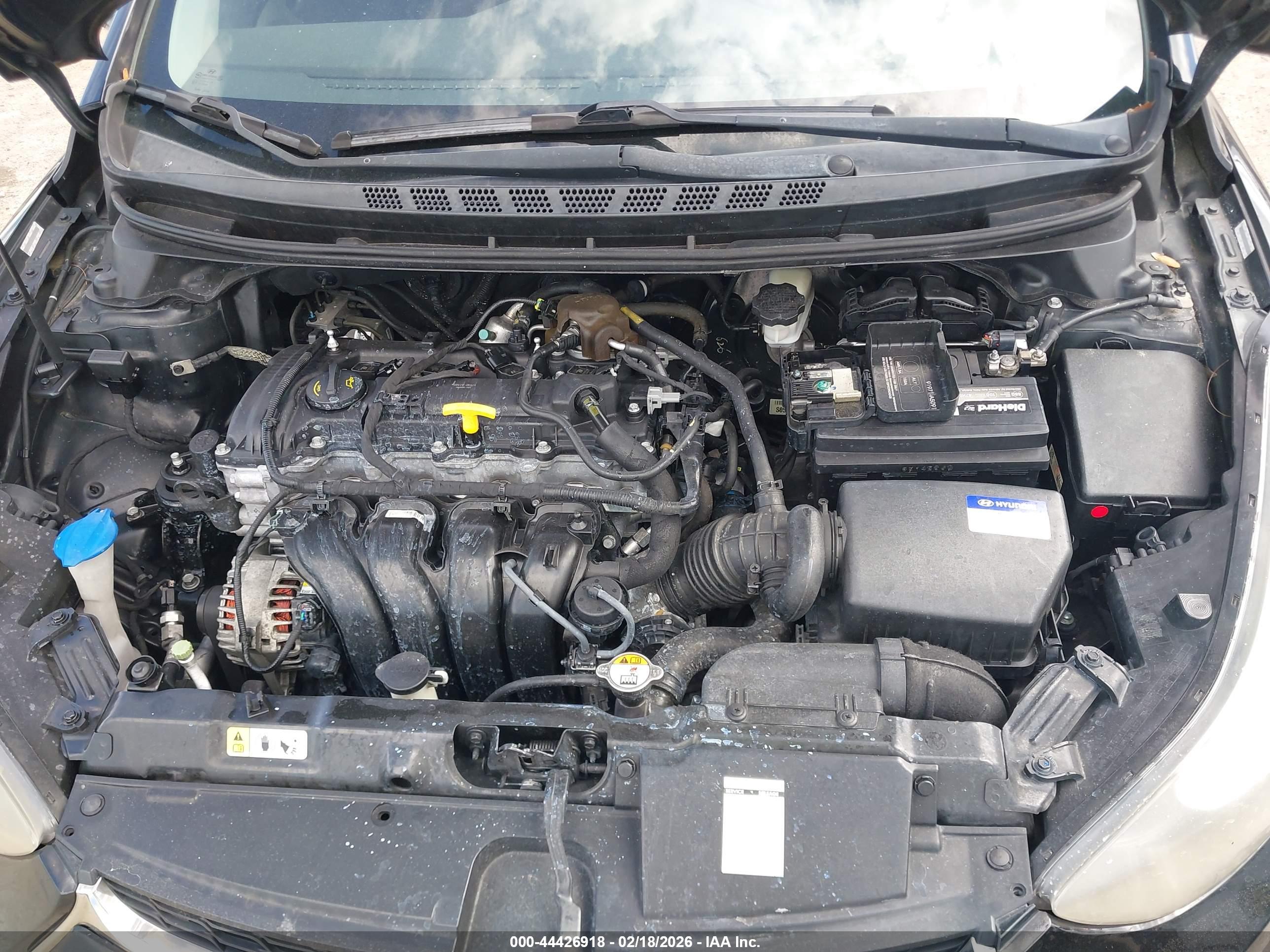 HYUNDAI ELANTRA image 10