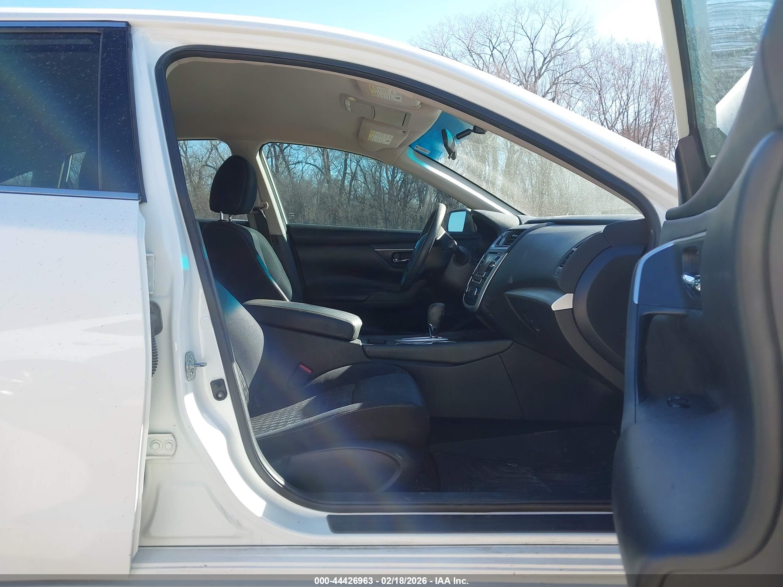 NISSAN ALTIMA image 5