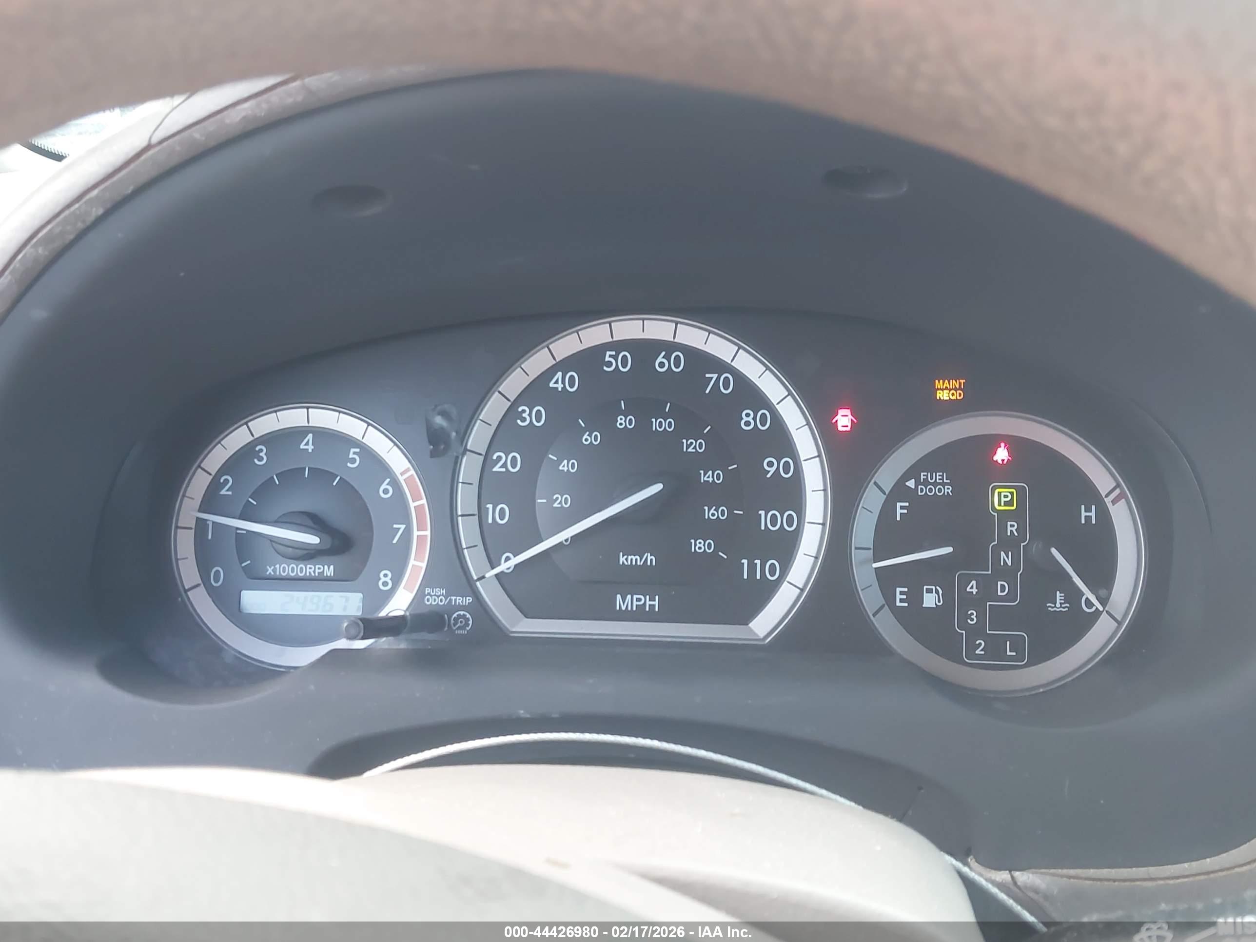 TOYOTA SIENNA image 7