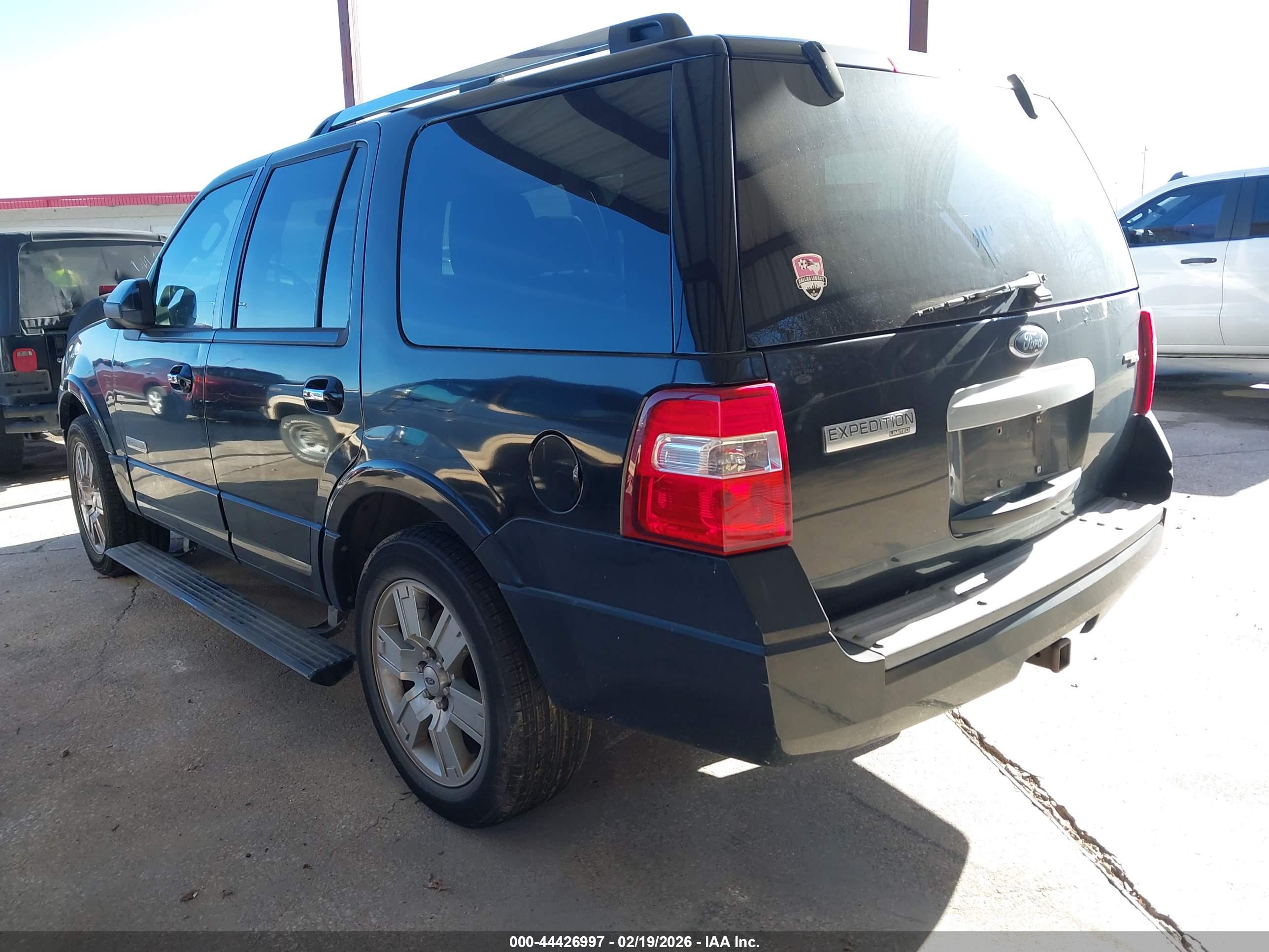 FORD EXPEDITION image 3