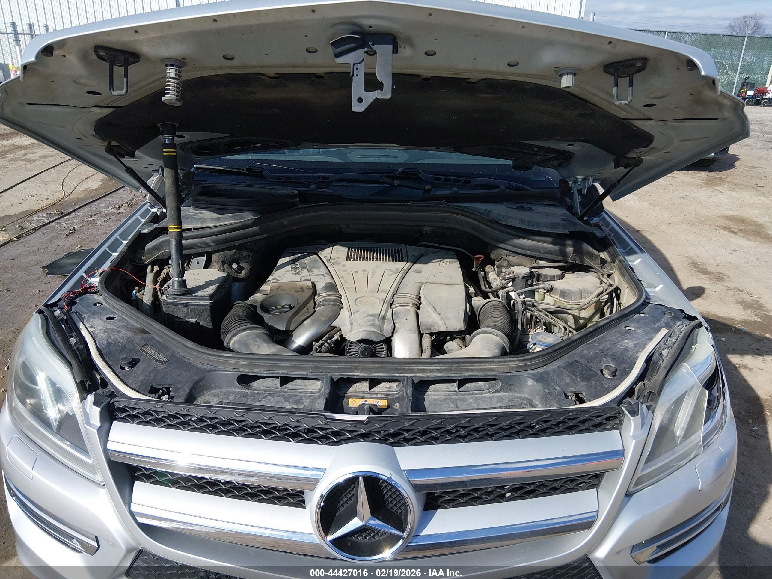 MERCEDES-BENZ GL image 10