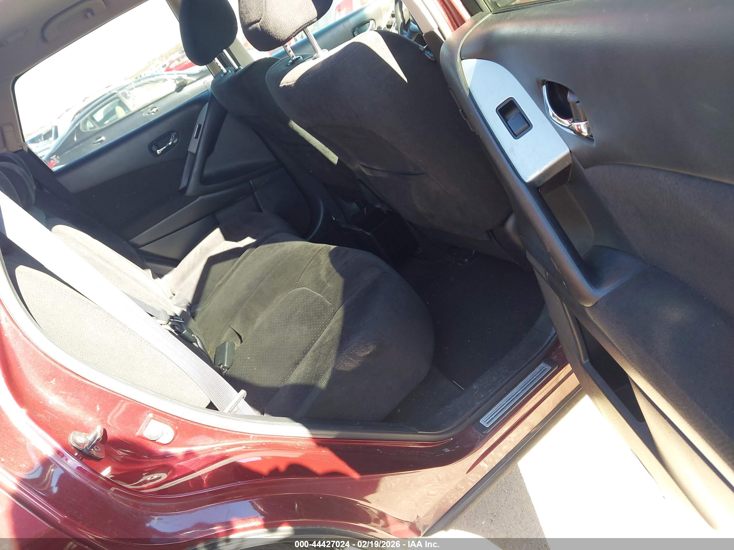 NISSAN MURANO image 8