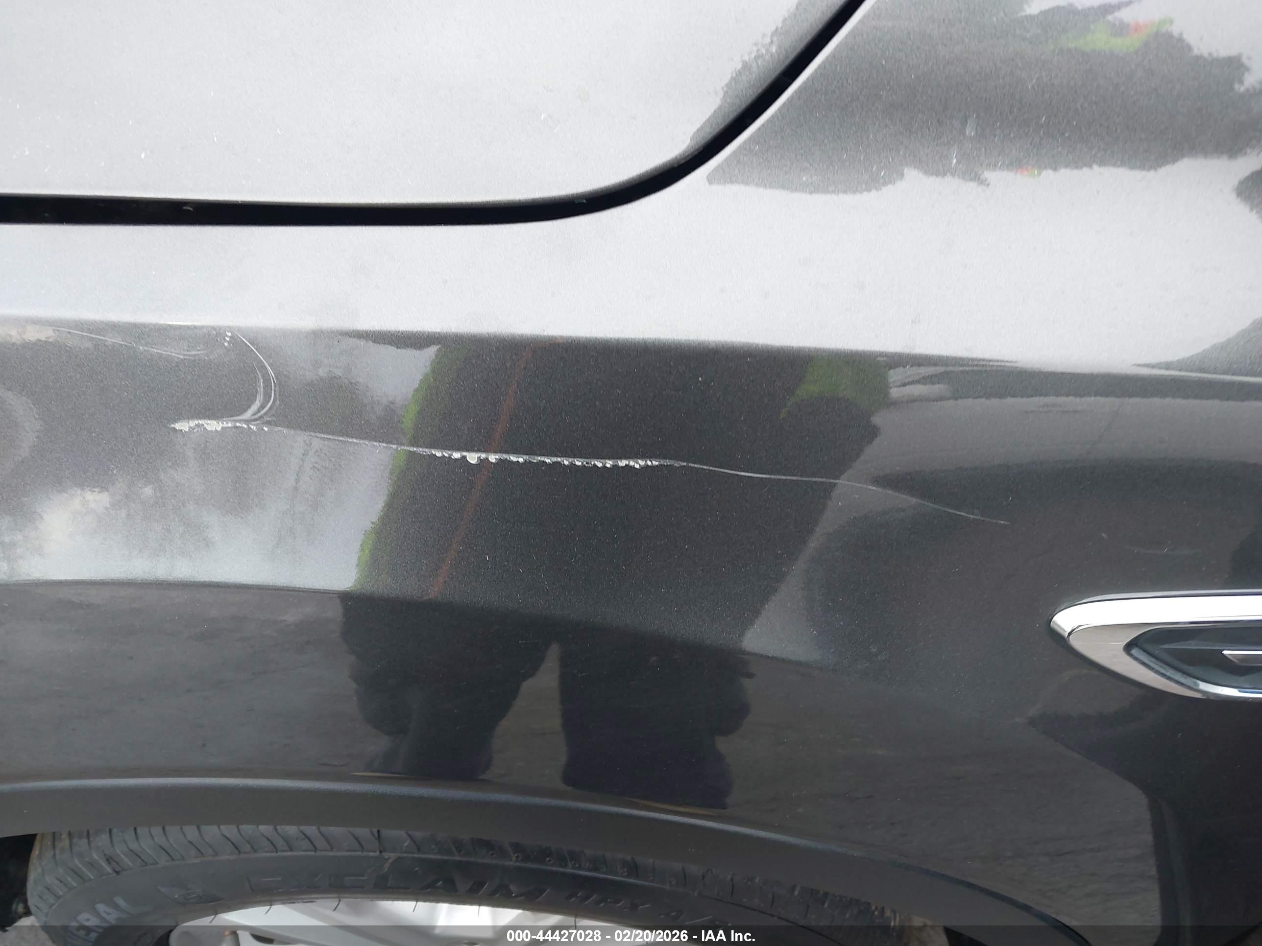 FORD ESCAPE image 6