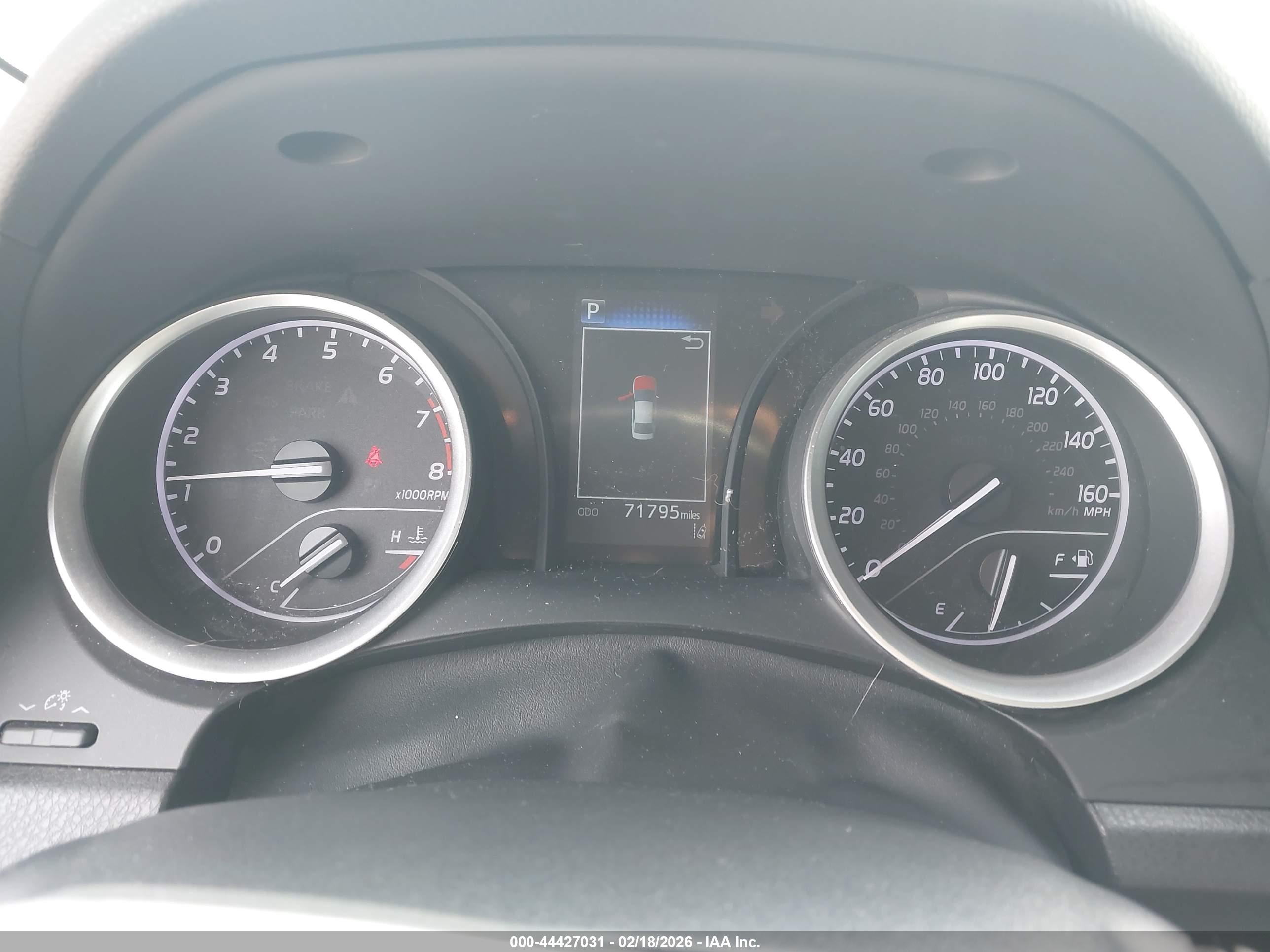 TOYOTA CAMRY image 7