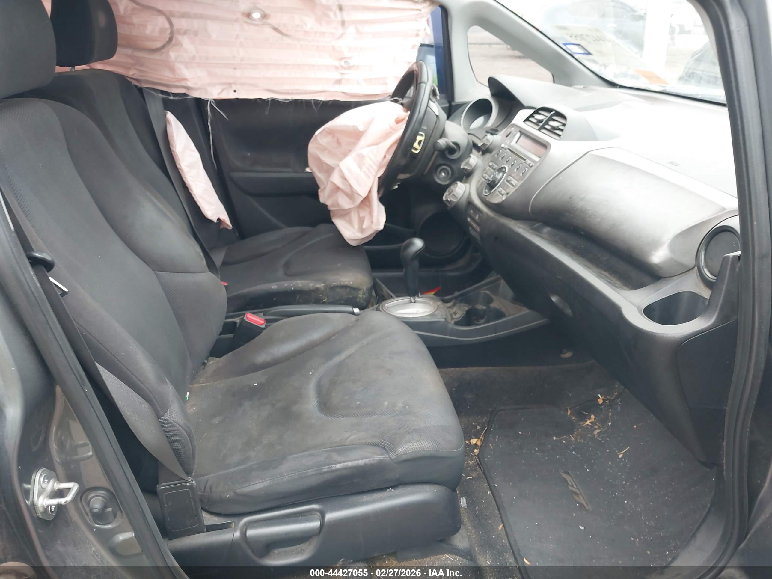 HONDA FIT image 5