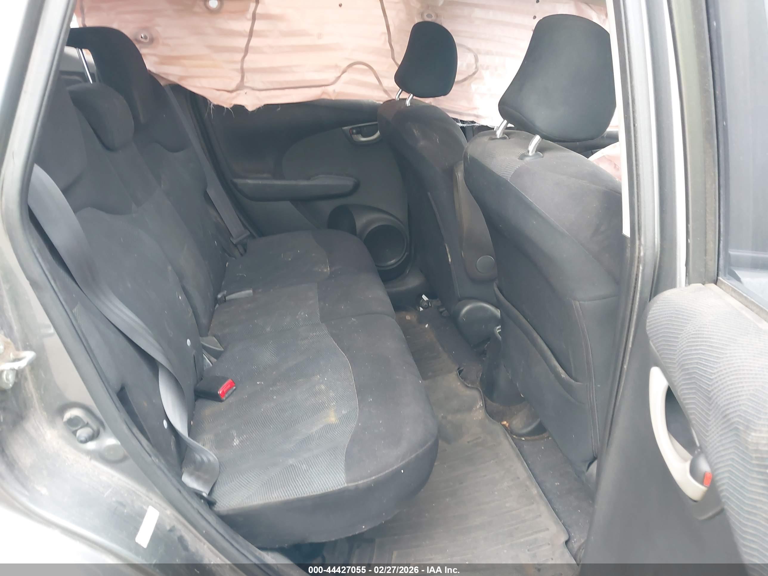 HONDA FIT image 8