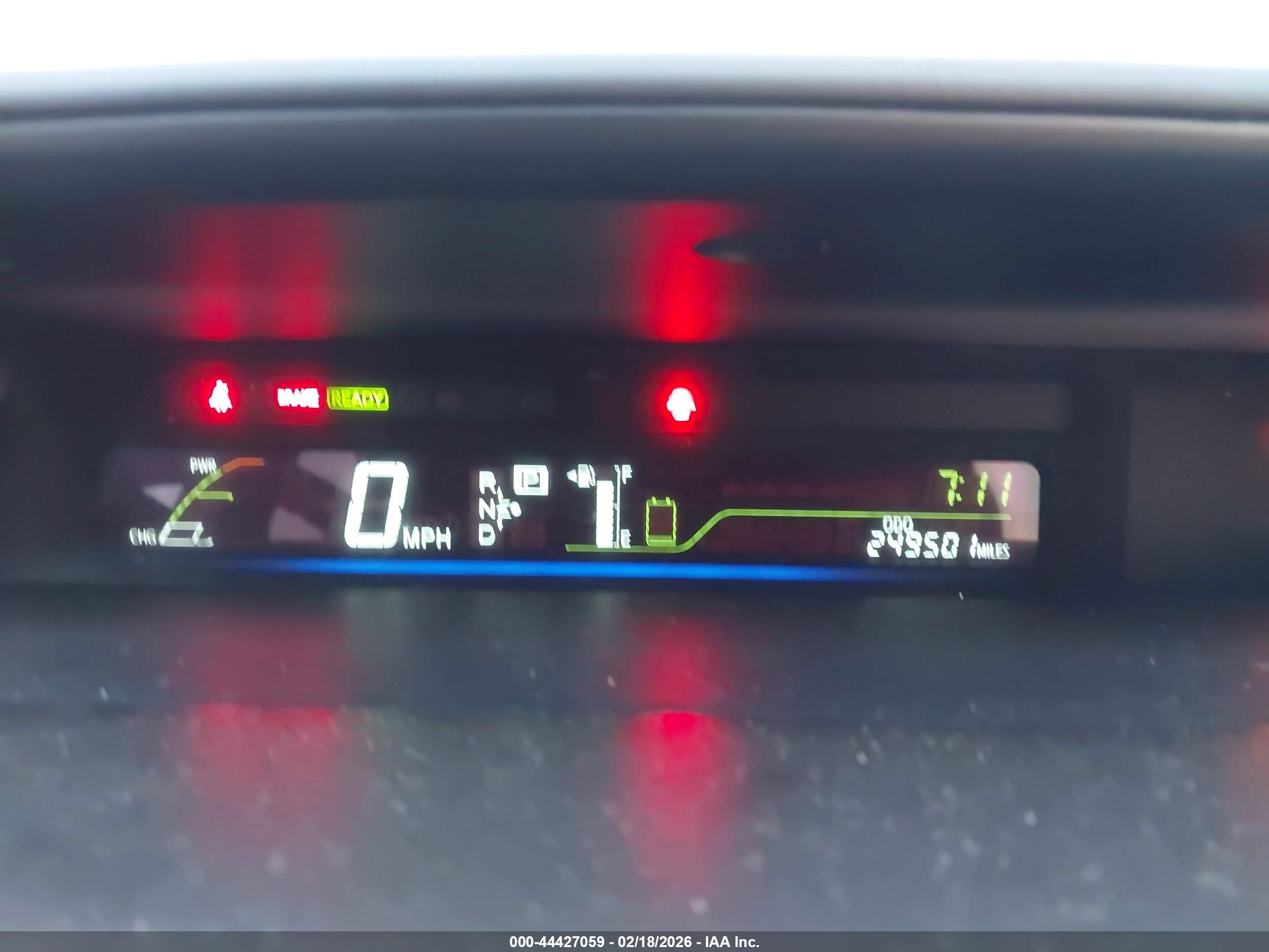 TOYOTA PRIUS image 7
