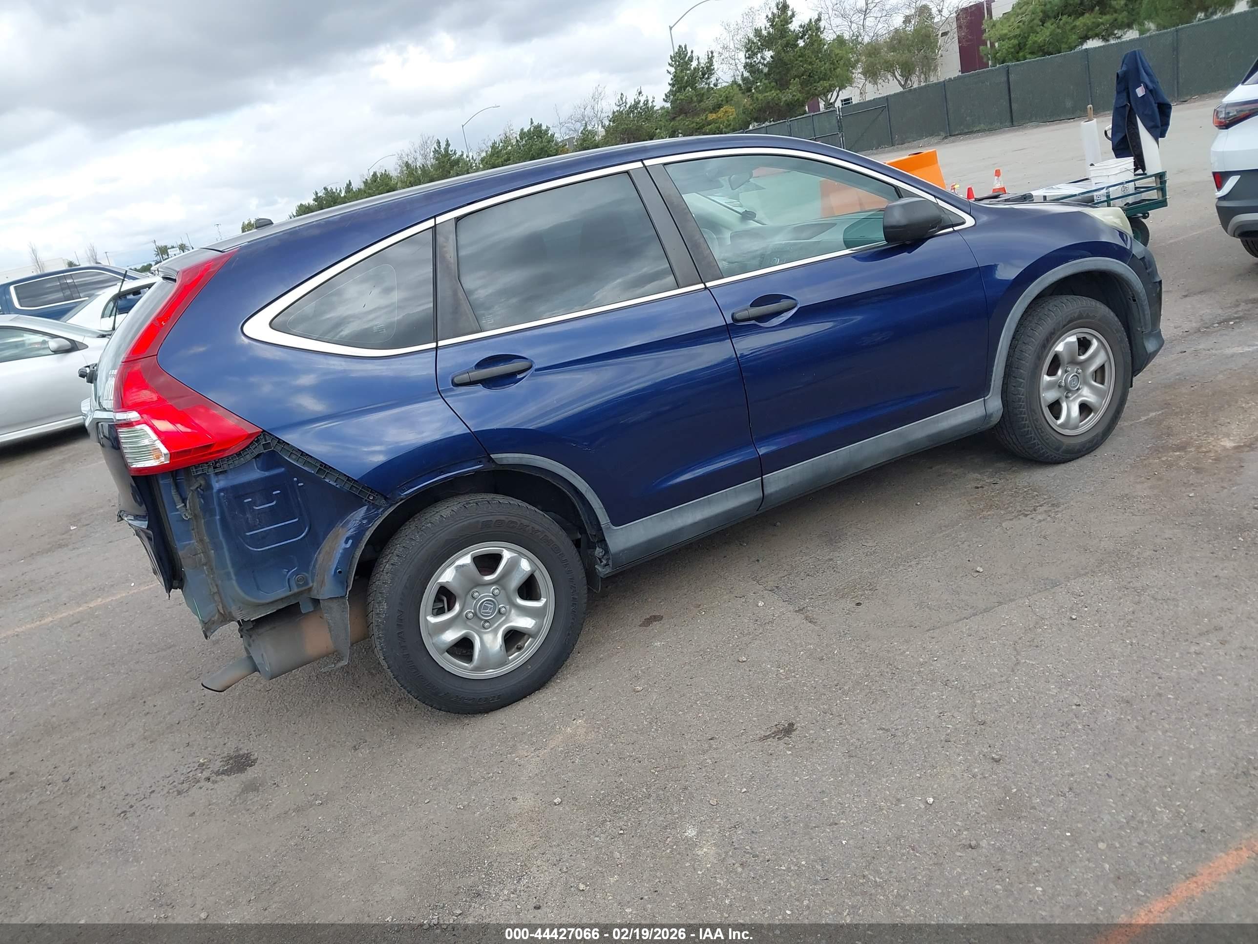 HONDA CR-V image 4