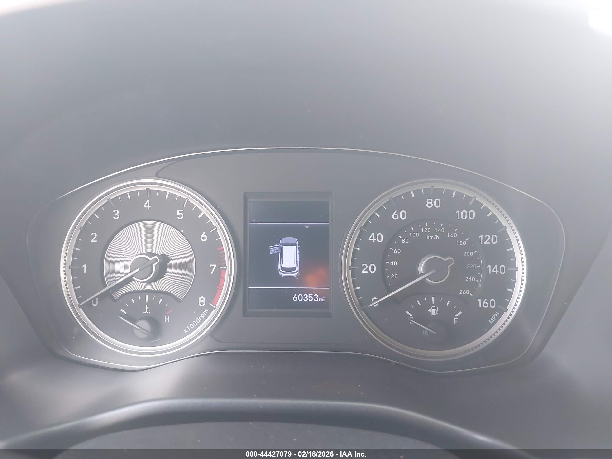 HYUNDAI SANTA image 7