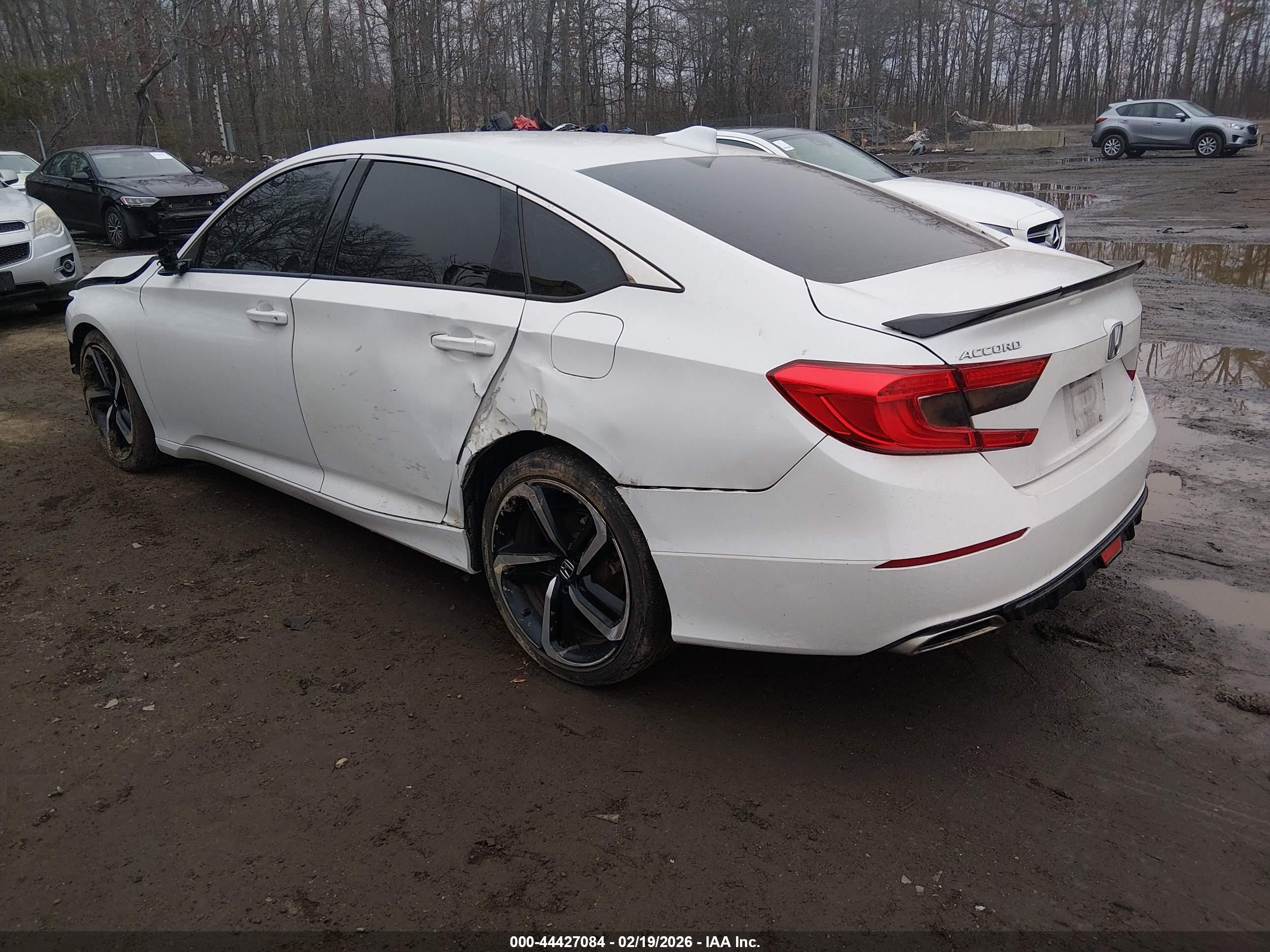 HONDA ACCORD image 3