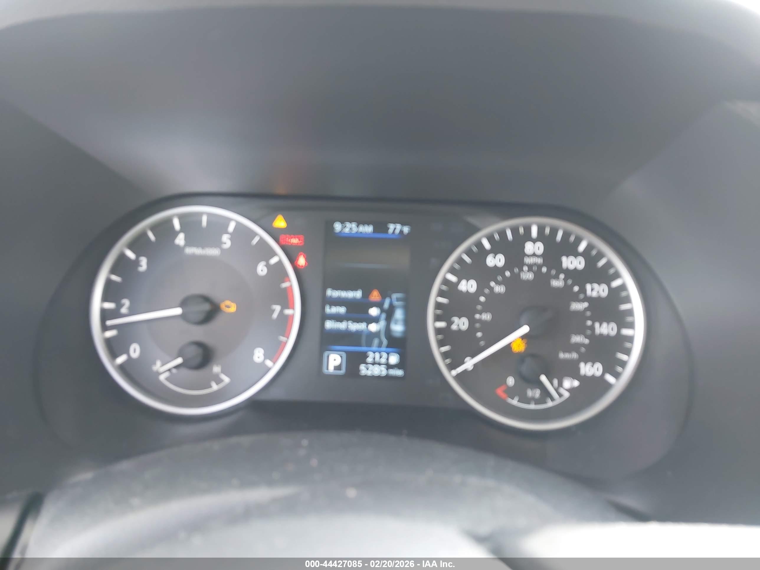 NISSAN SENTRA image 7