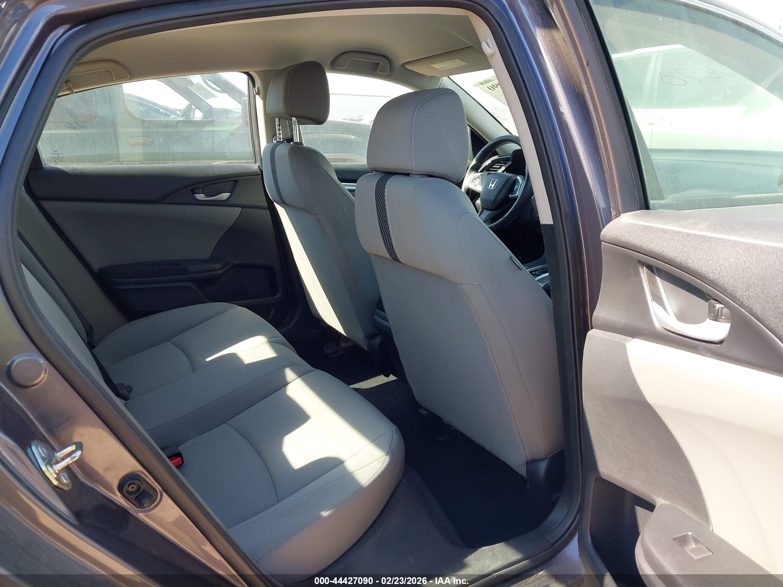 HONDA CIVIC image 8