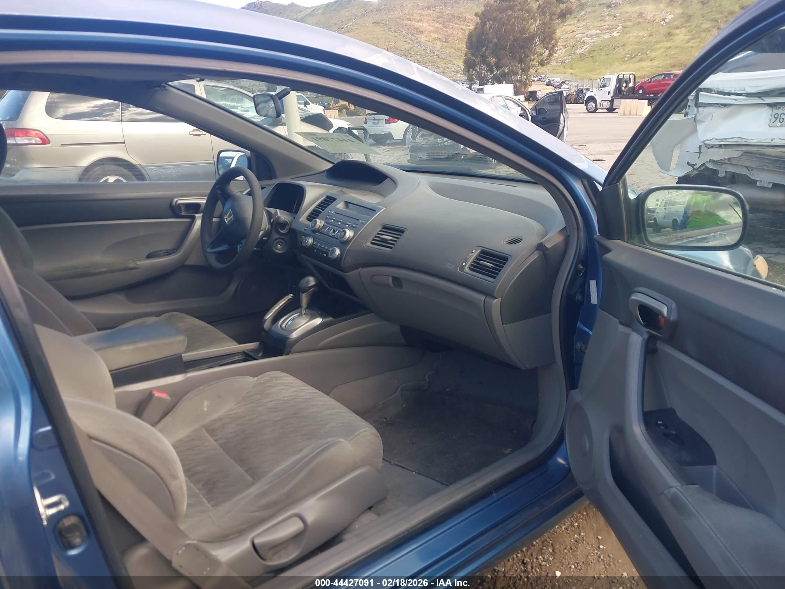 HONDA CIVIC image 5