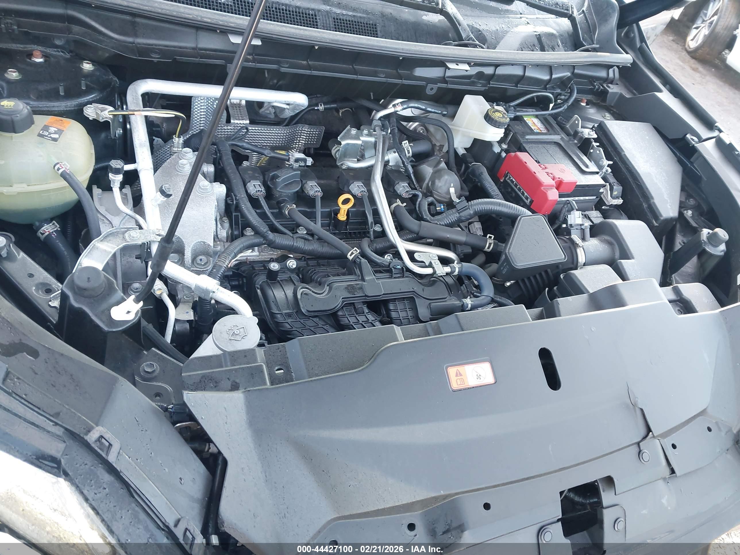 MITSUBISHI OUTLANDER image 10
