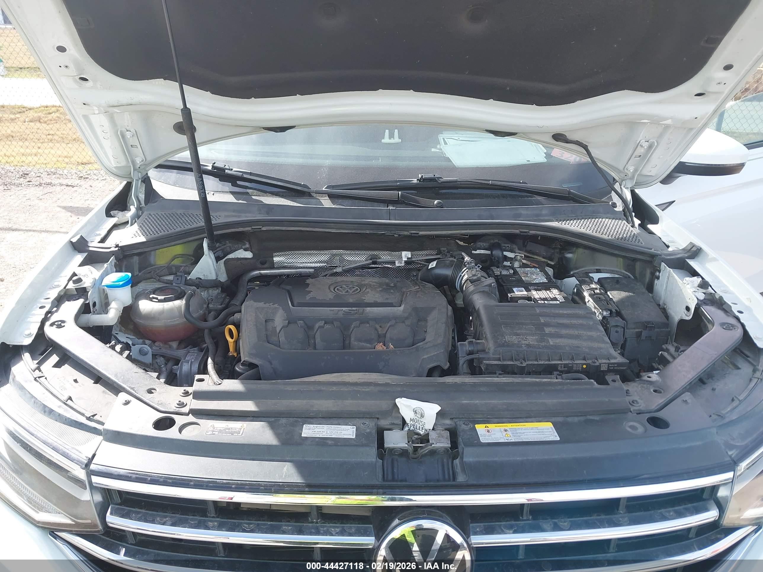 VOLKSWAGEN TIGUAN image 10