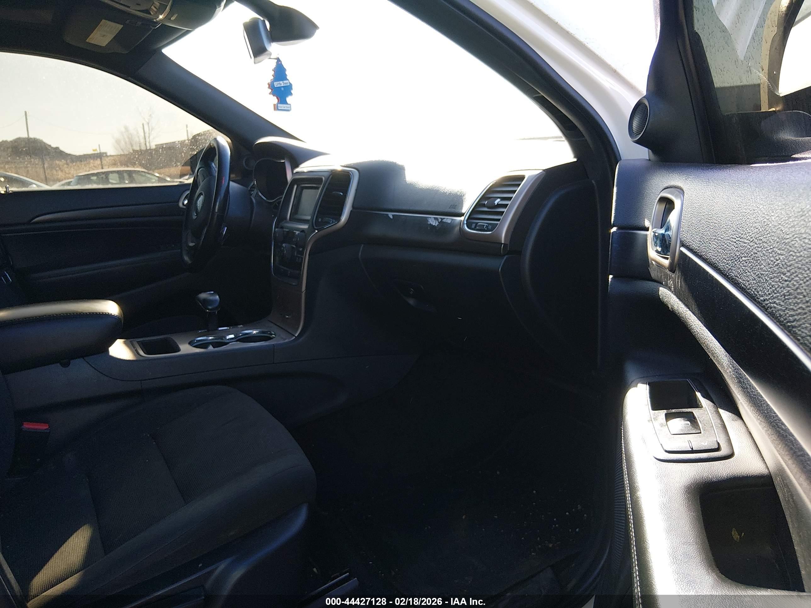 JEEP GRAND image 5