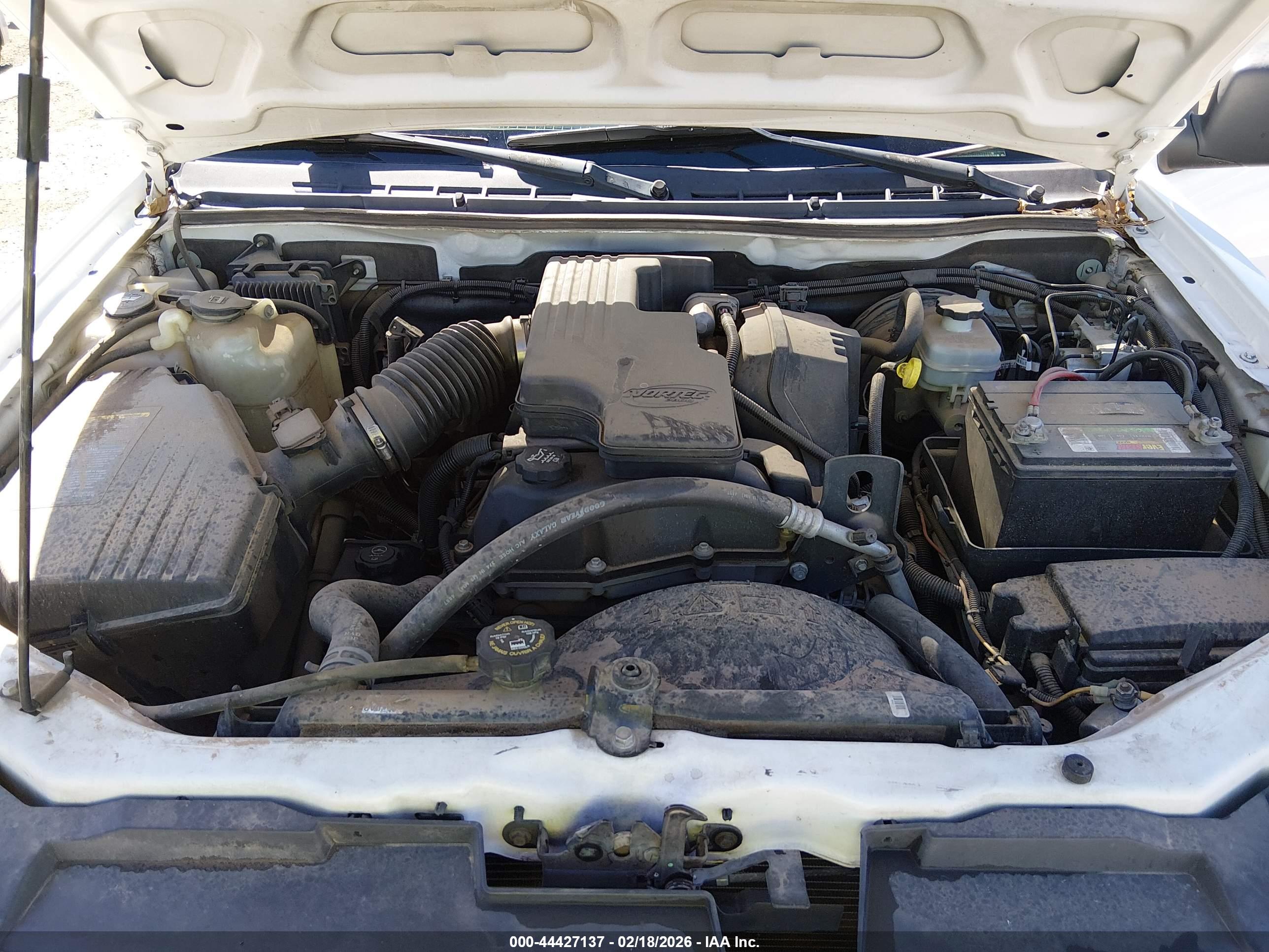 CHEVROLET COLORADO image 10