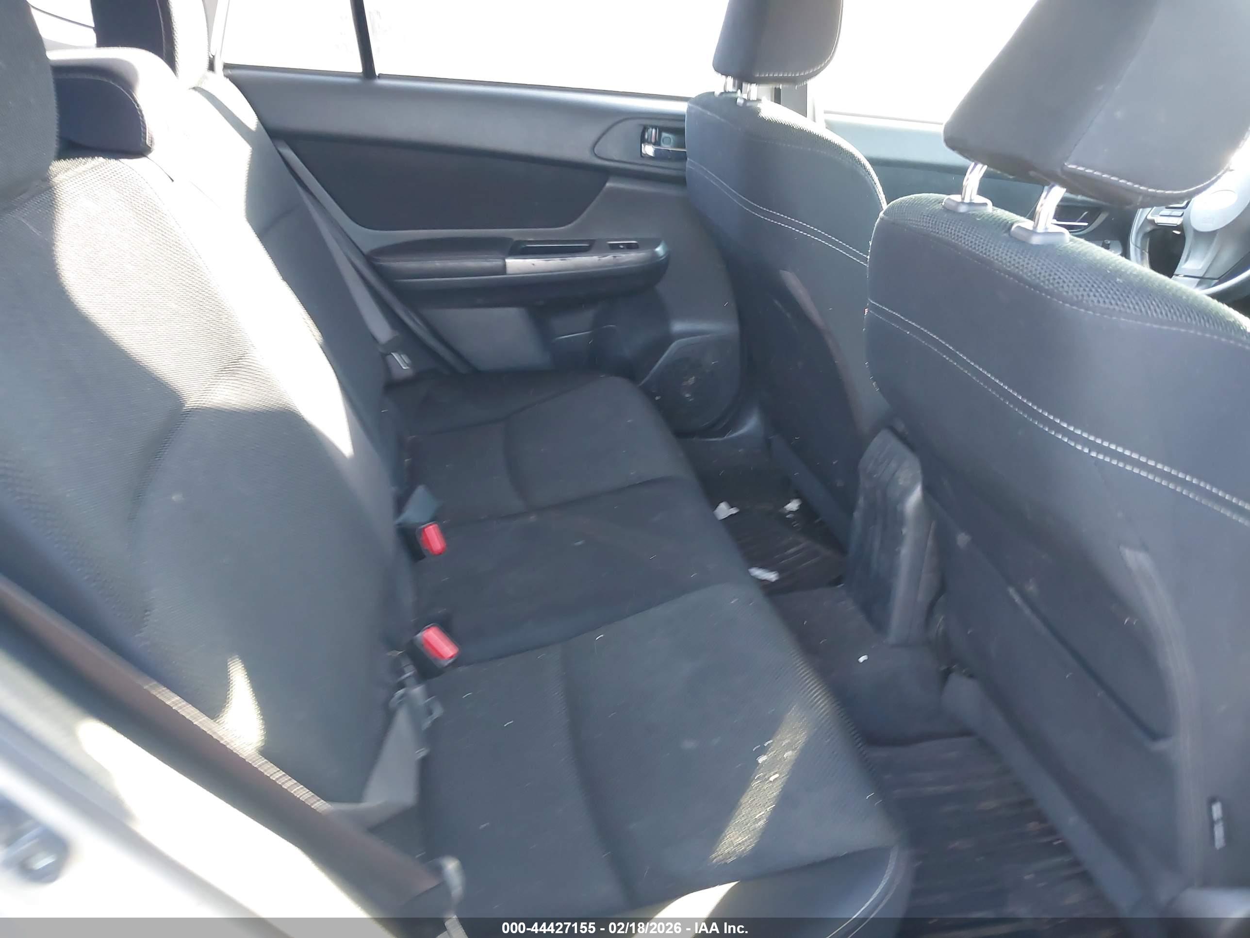 SUBARU XV image 8