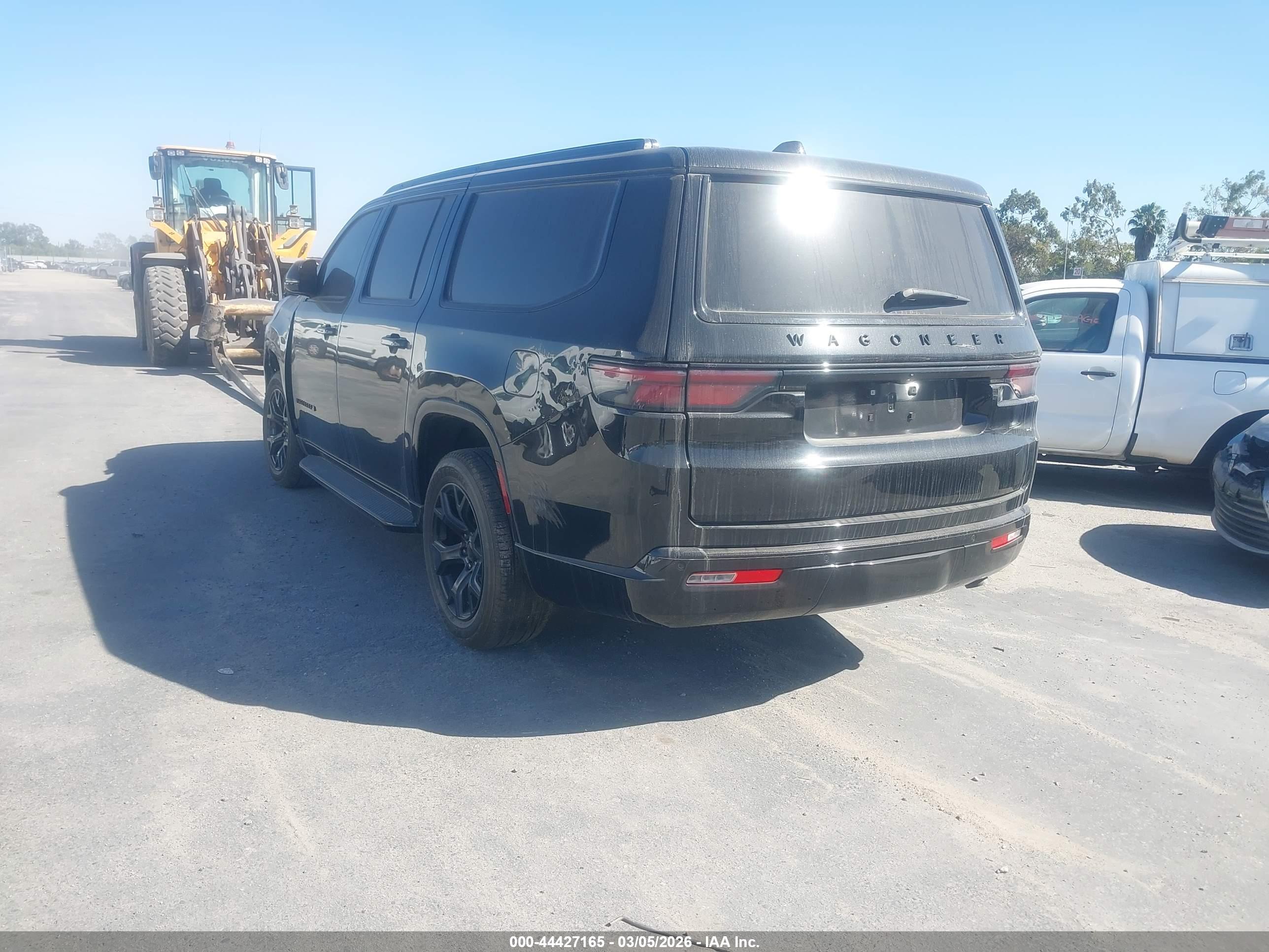 JEEP WAGONEER image 3