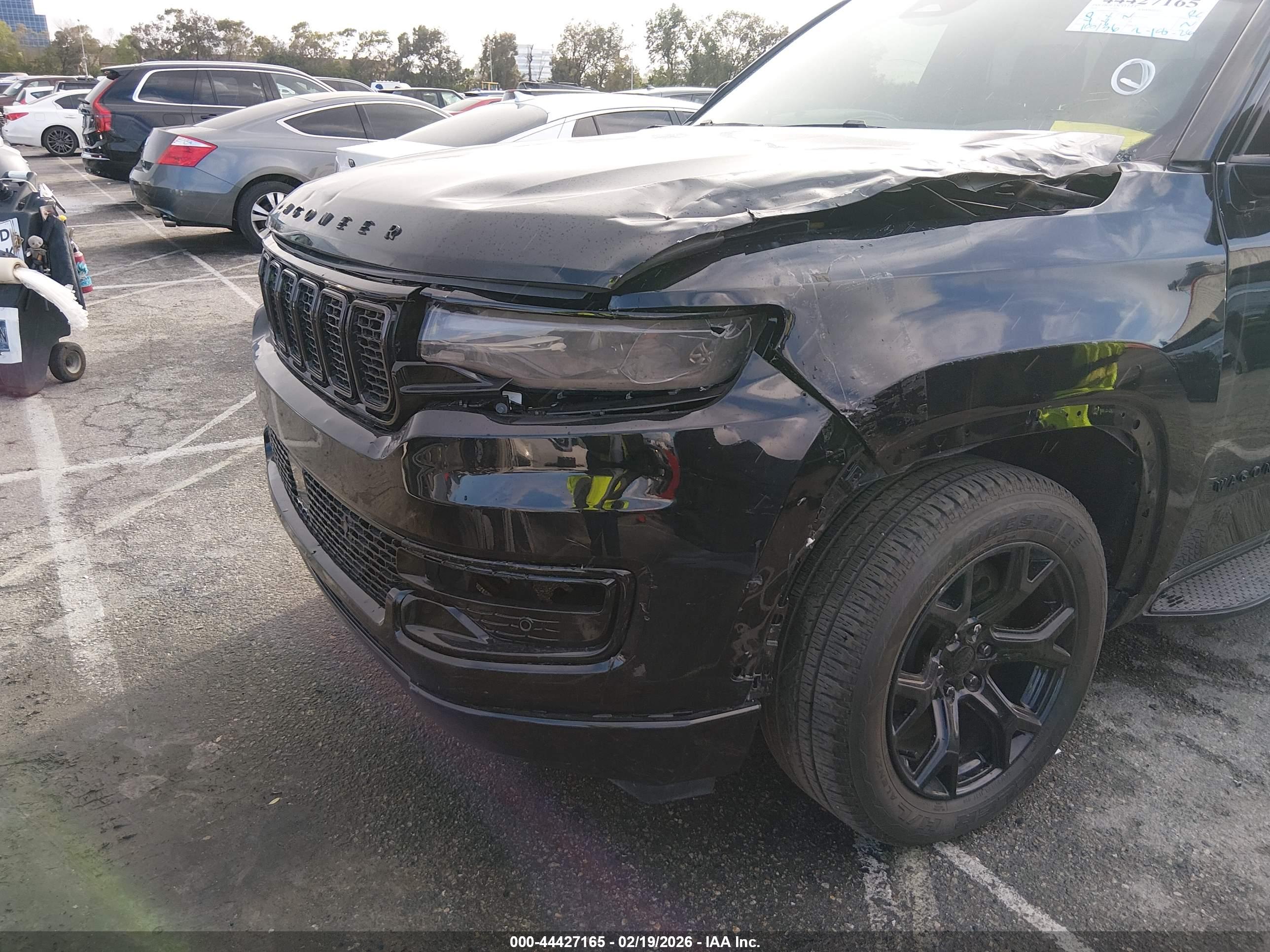 JEEP WAGONEER image 6