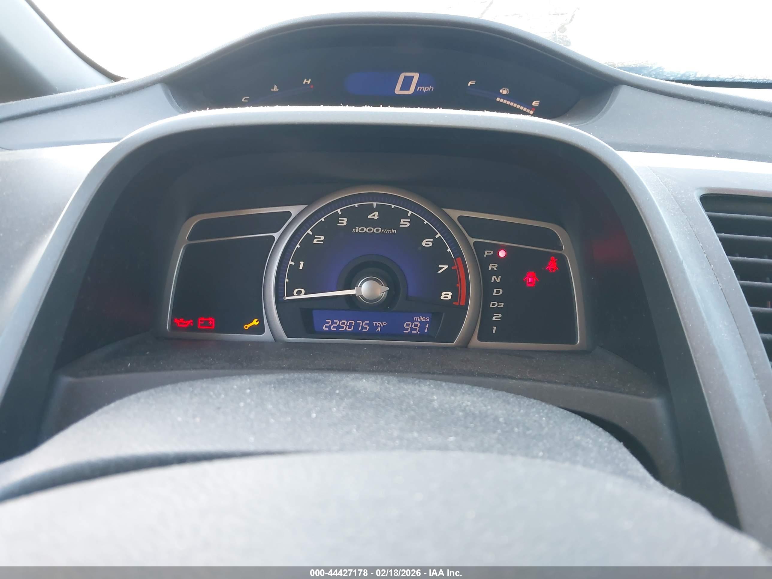 HONDA CIVIC image 7