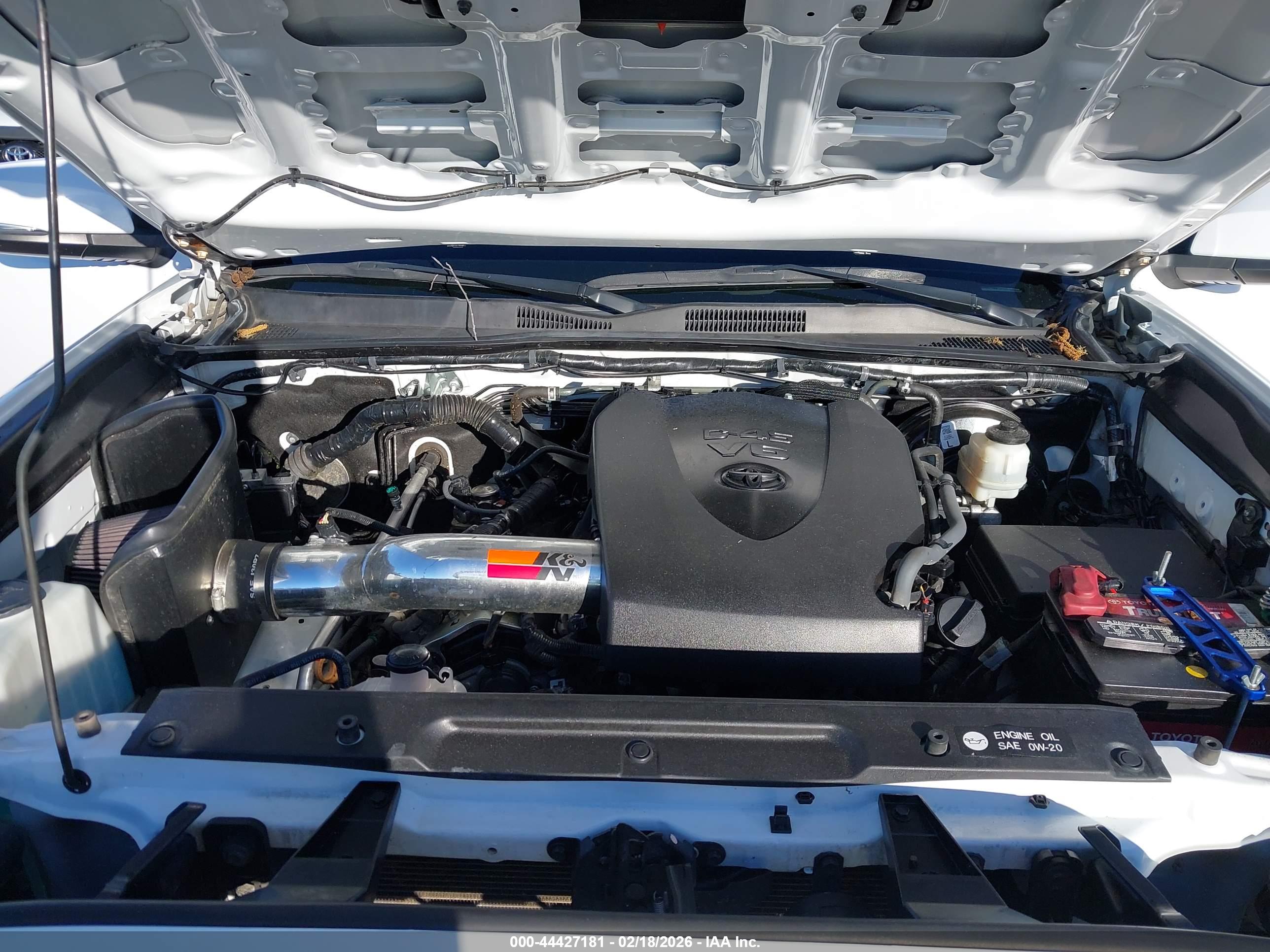 TOYOTA TACOMA image 10