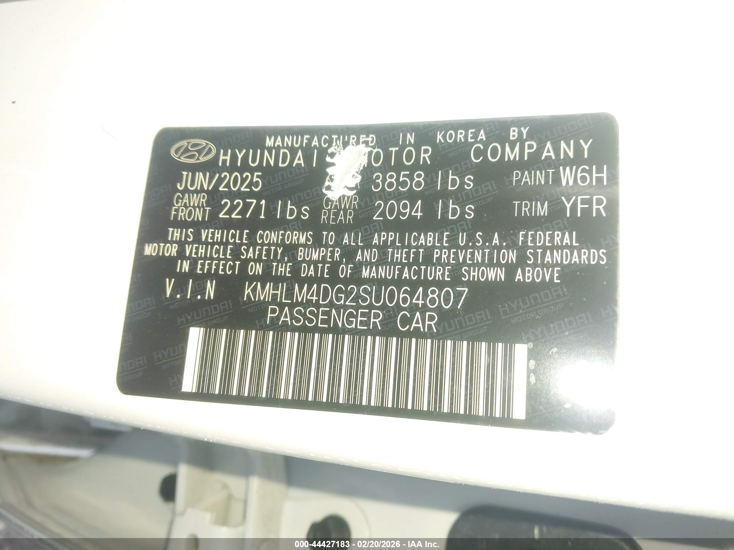 HYUNDAI ELANTRA image 9