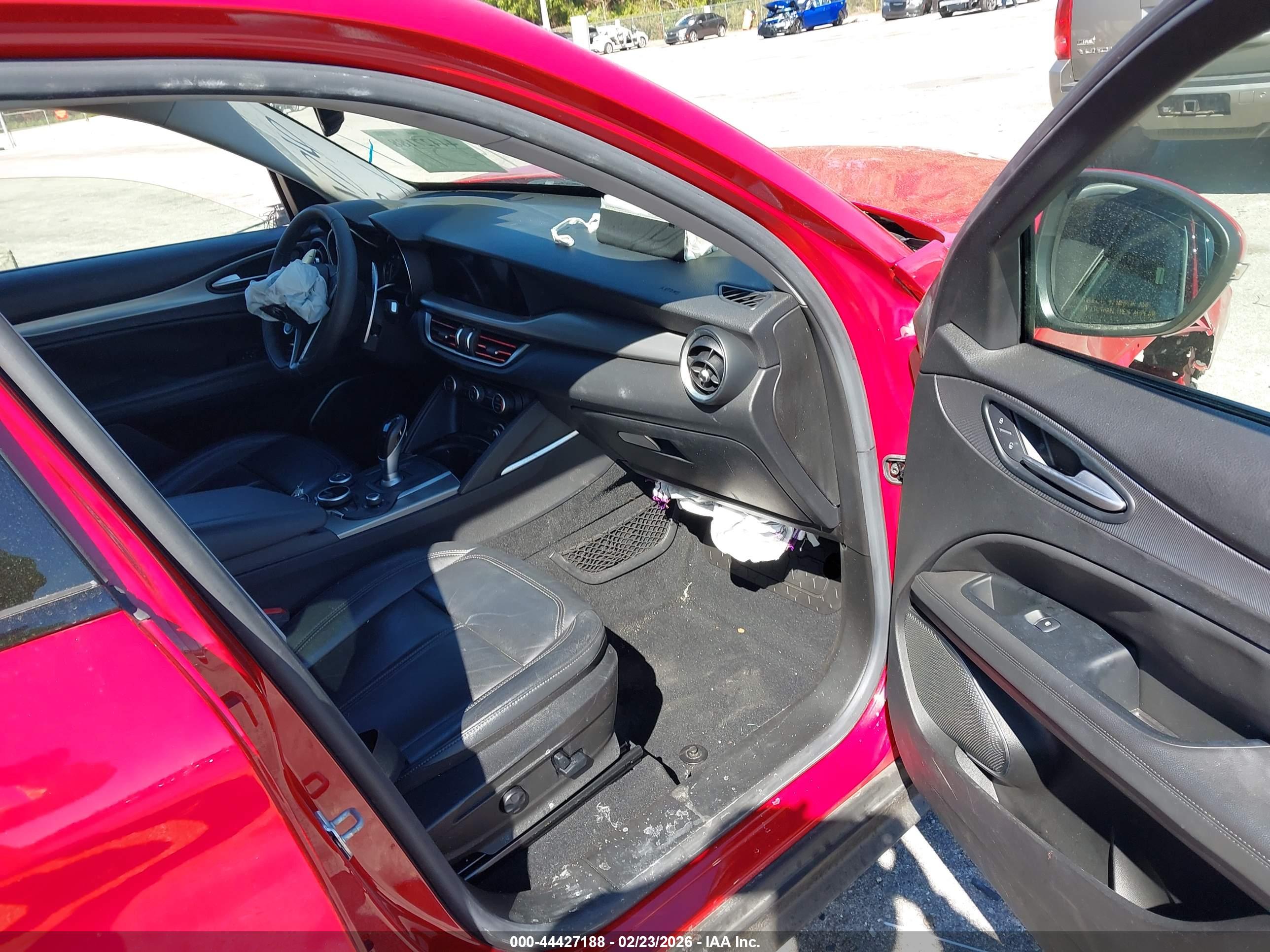 ALFA ROMEO image 5