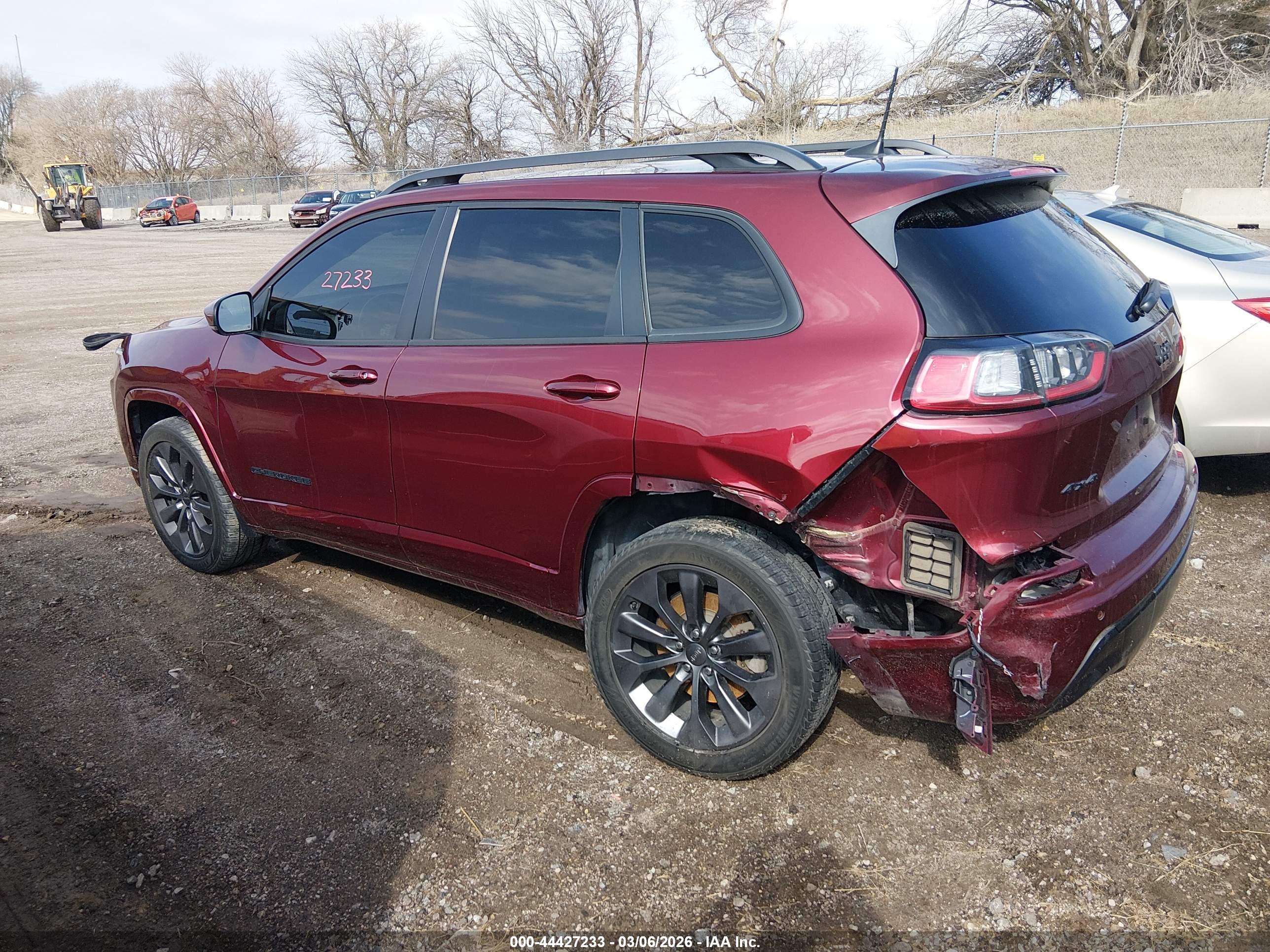 JEEP CHEROKEE image 3