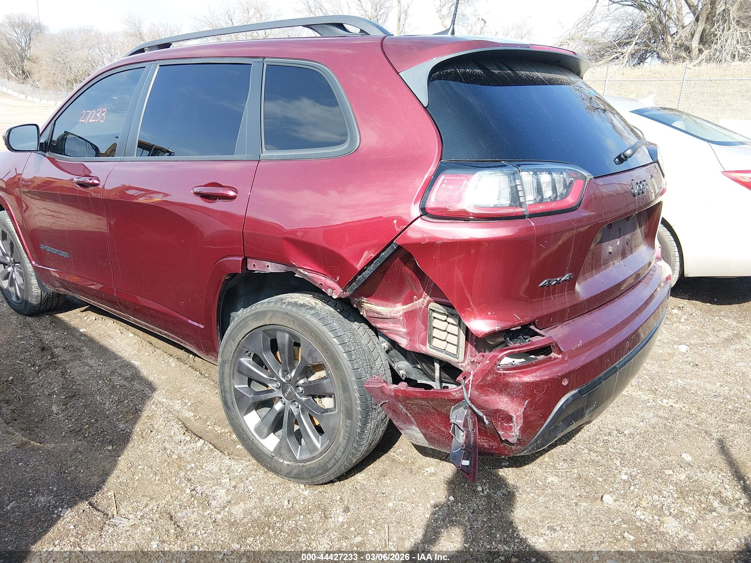 JEEP CHEROKEE image 6