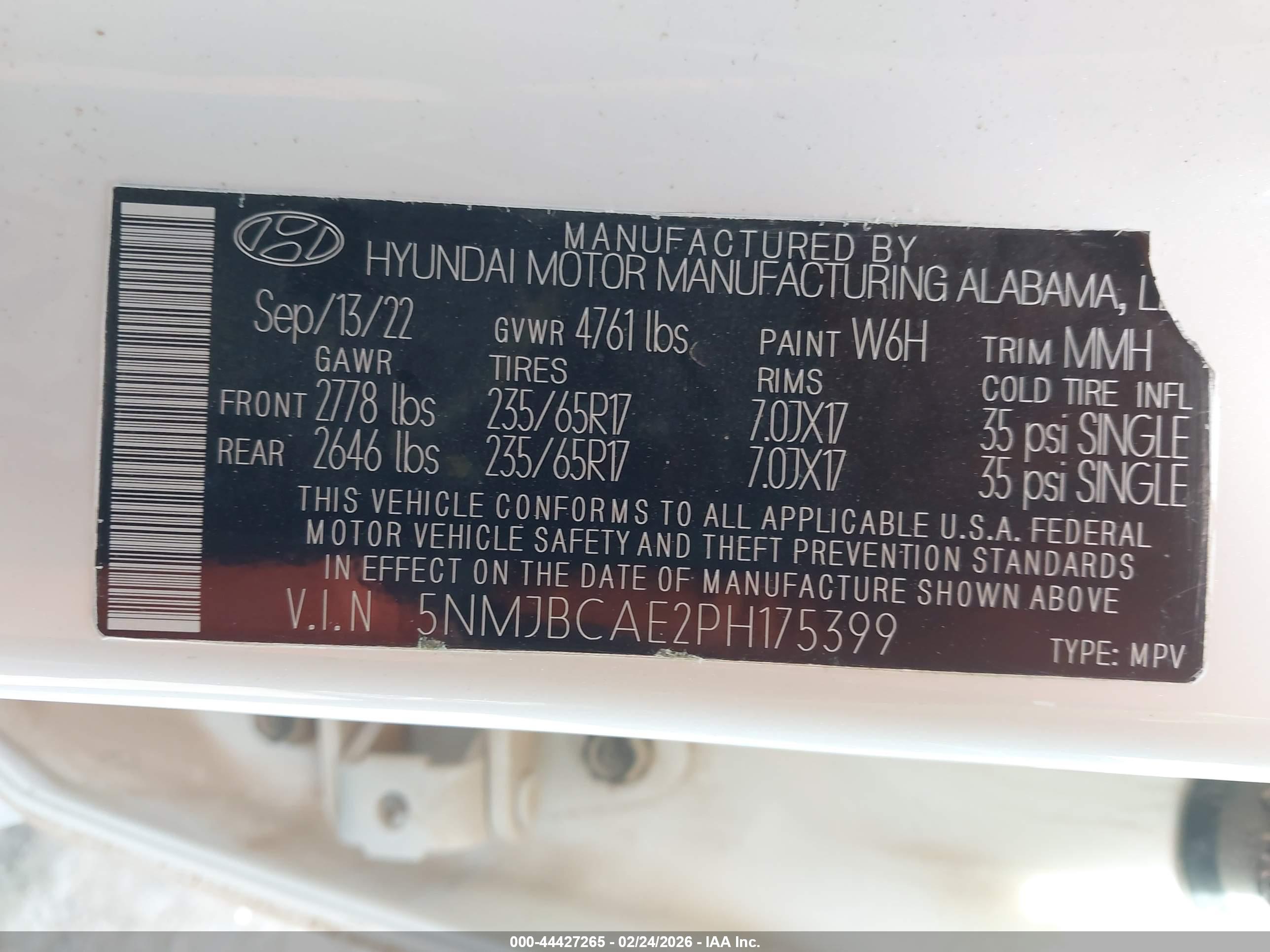 HYUNDAI TUCSON image 9