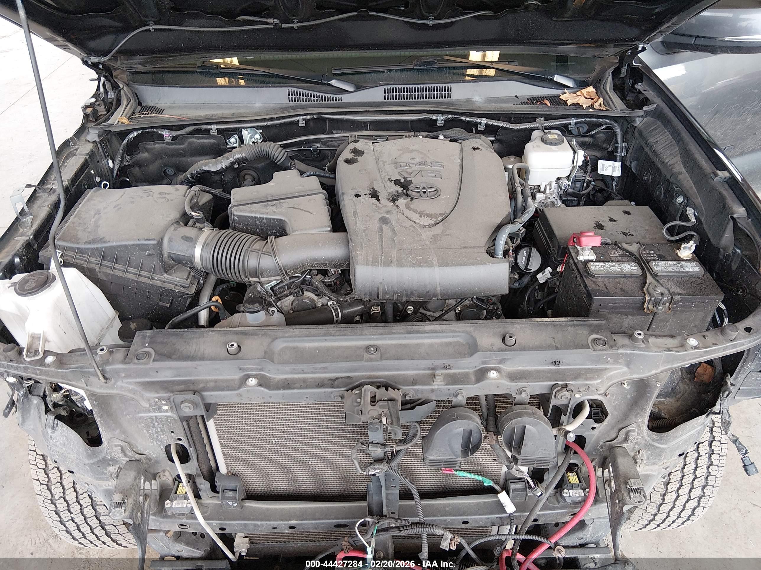 TOYOTA TACOMA image 10
