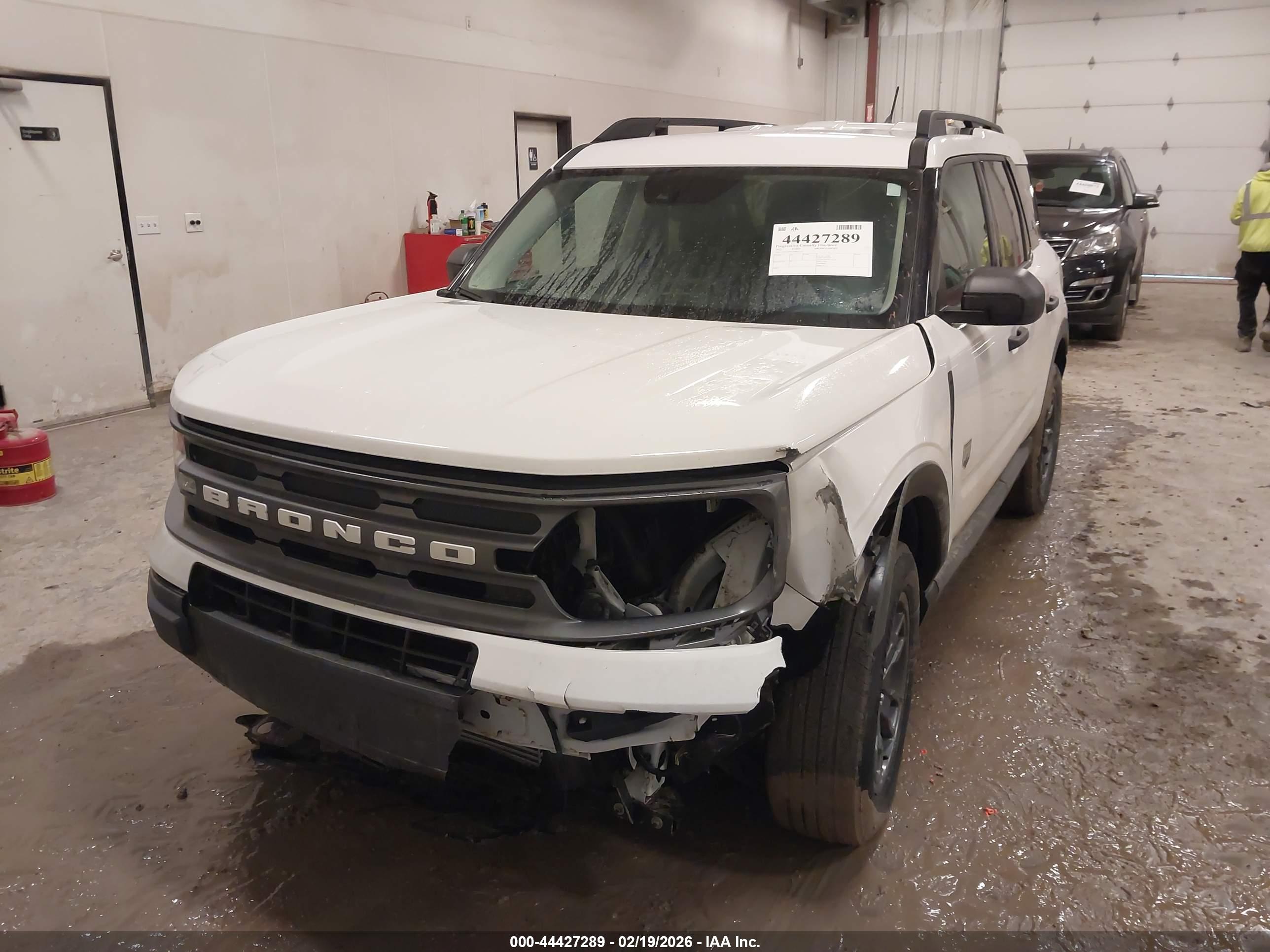 FORD BRONCO image 6