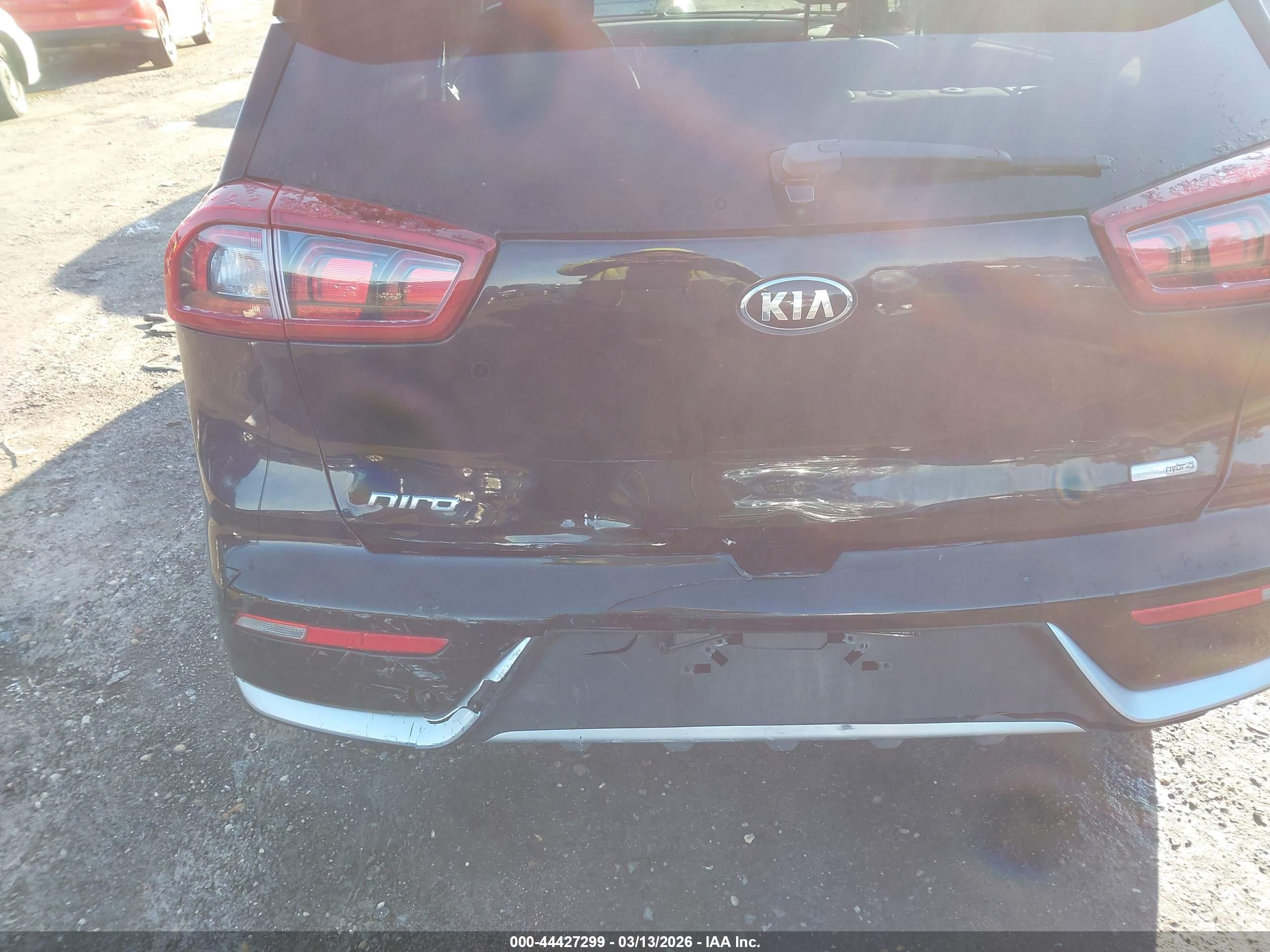 KIA NIRO image 6