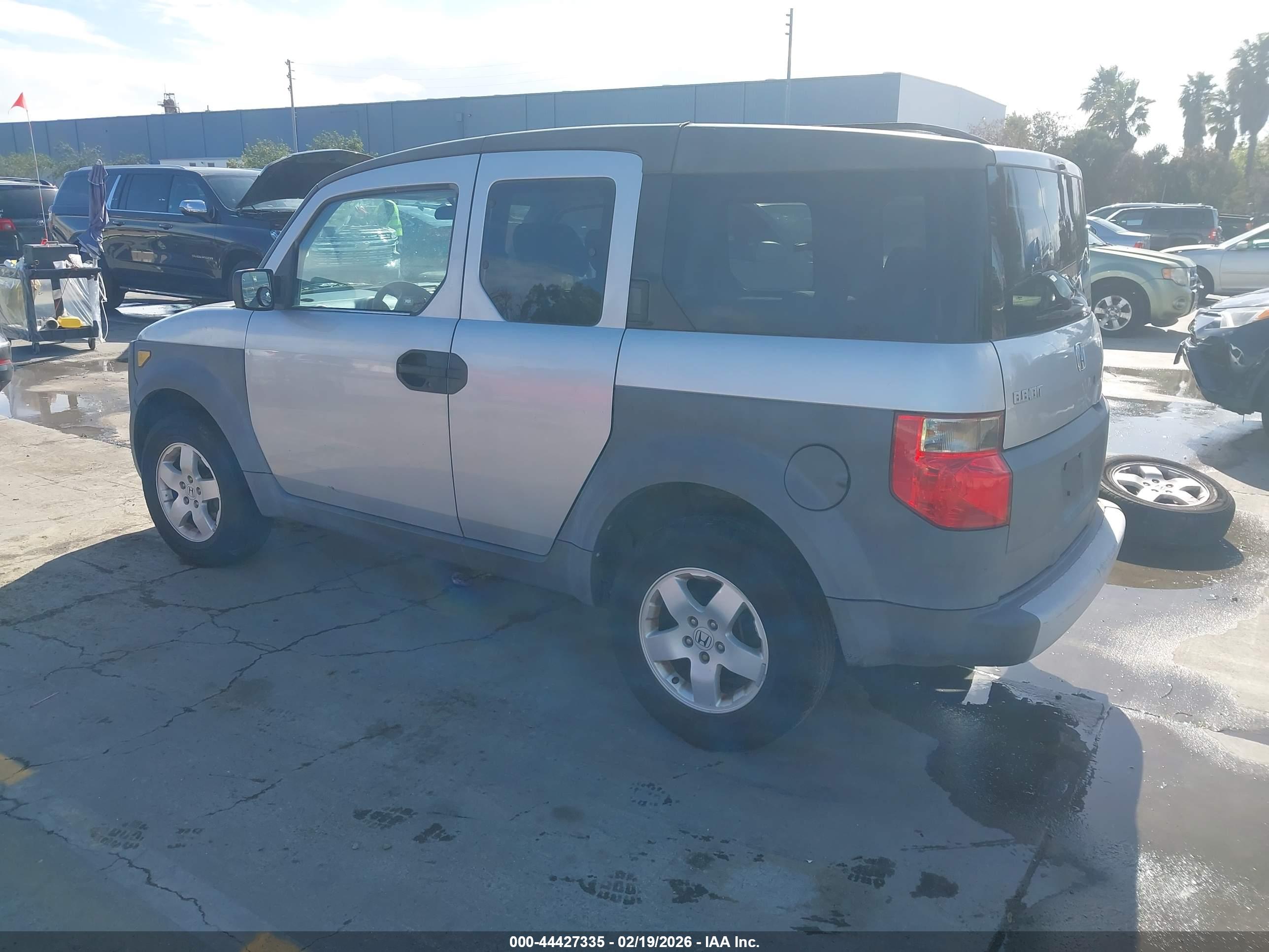 HONDA ELEMENT image 3