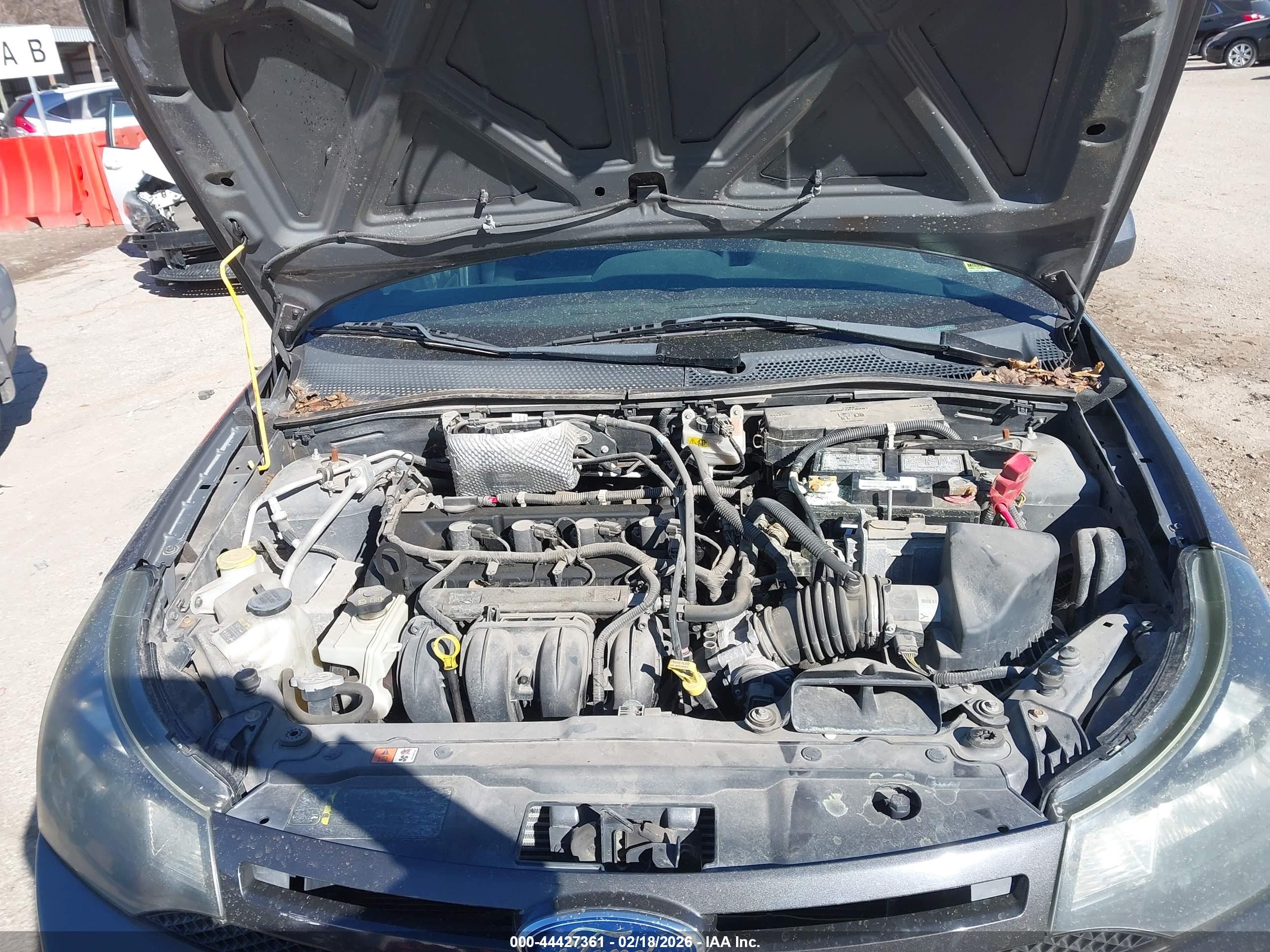 FORD FOCUS image 10