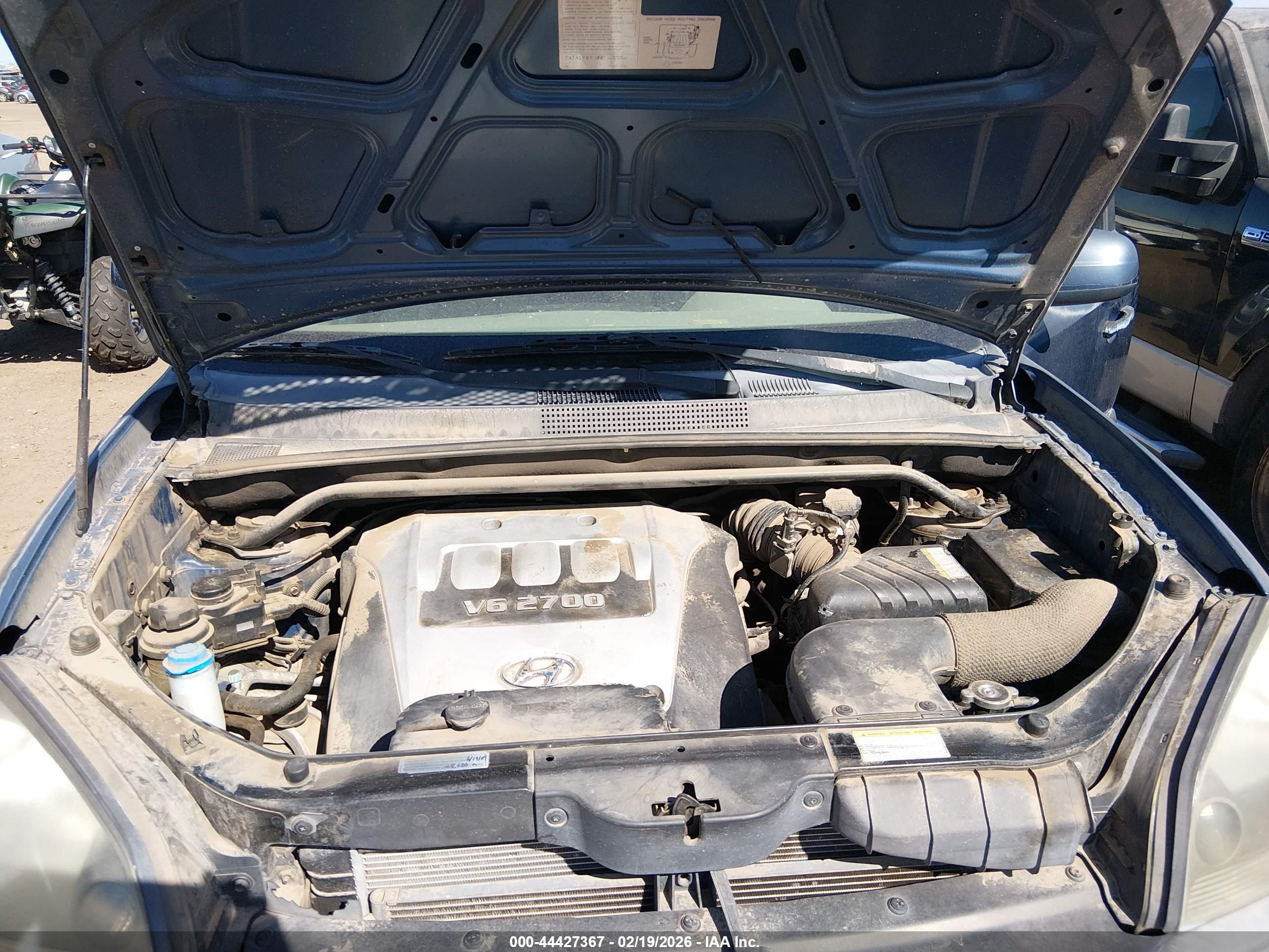 HYUNDAI TUCSON image 10